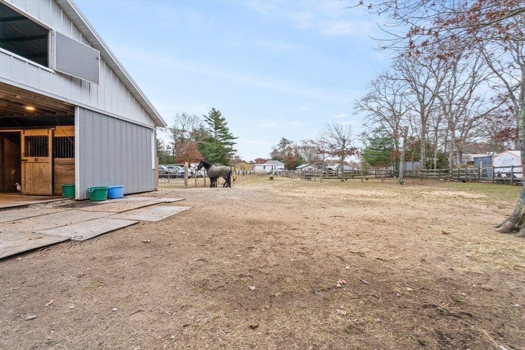 Sandwich, Massachusetts, 02563, United States, 2 Bedrooms Bedrooms, ,1 BathroomBathrooms,Residential,For Sale,1794763