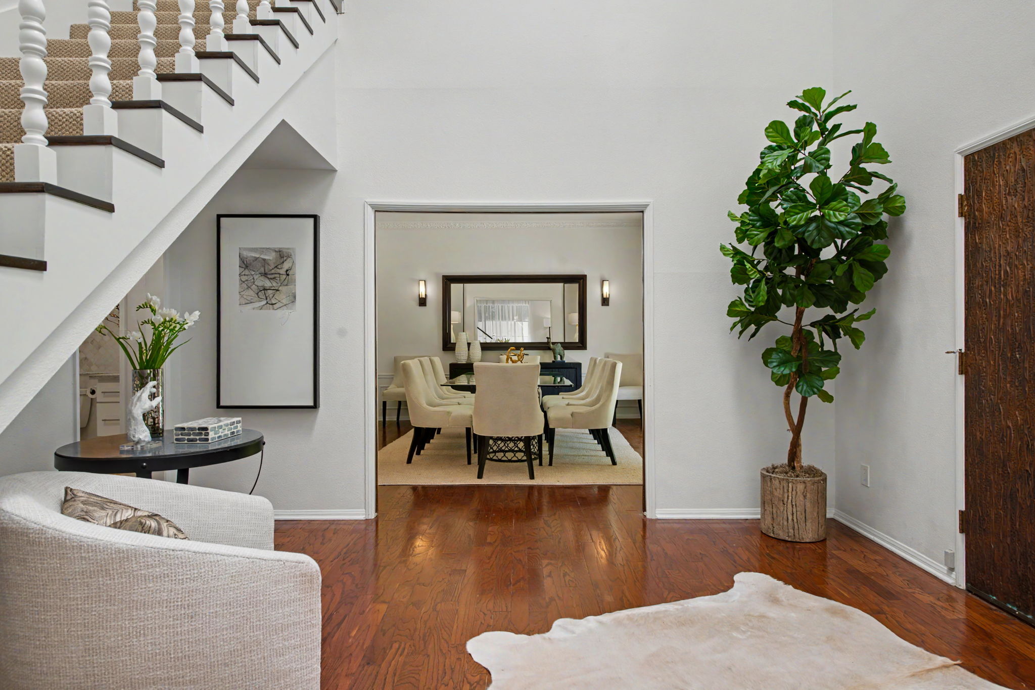  2411 Benedict Canyon Dr - 物件實景
