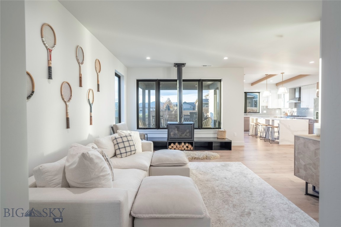 Bozeman, Montana, 59718, United States, 3 Bedrooms Bedrooms, ,2 BathroomsBathrooms,Residential,For Sale,1998833