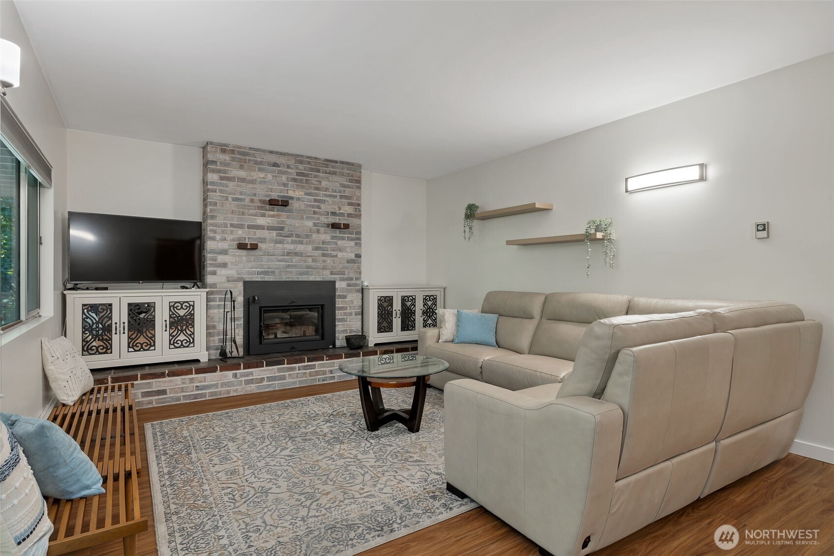 Seattle, Washington, 98125, United States, 4 Bedrooms Bedrooms, ,1 BathroomBathrooms,Residential,For Sale,1977932