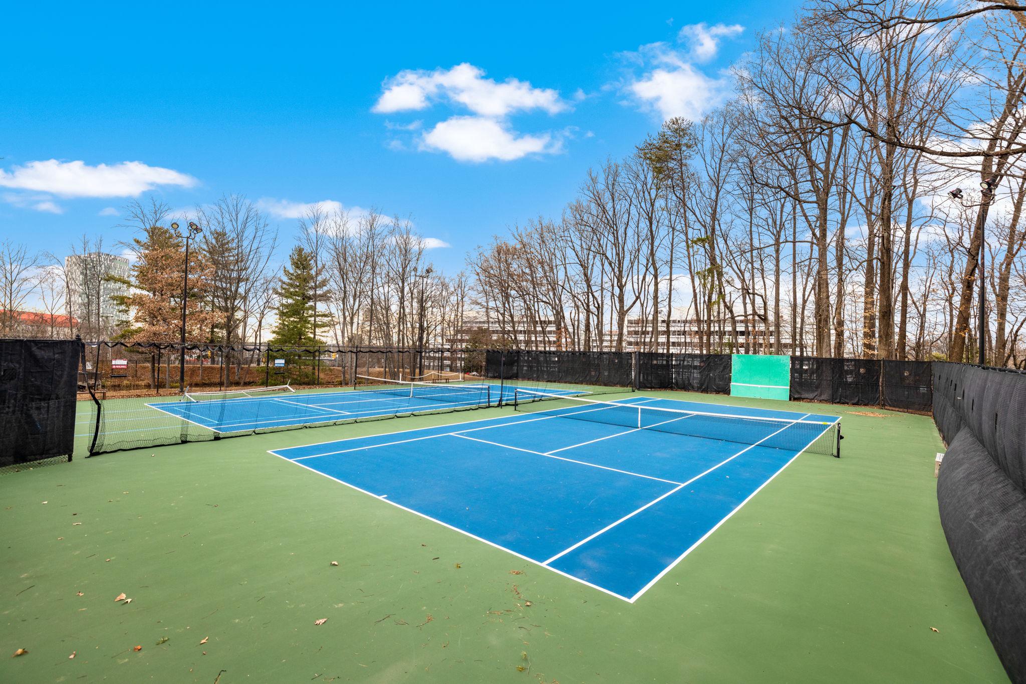  8370 Greensboro Drive, Mclean, VA, 22102 - 物件實景