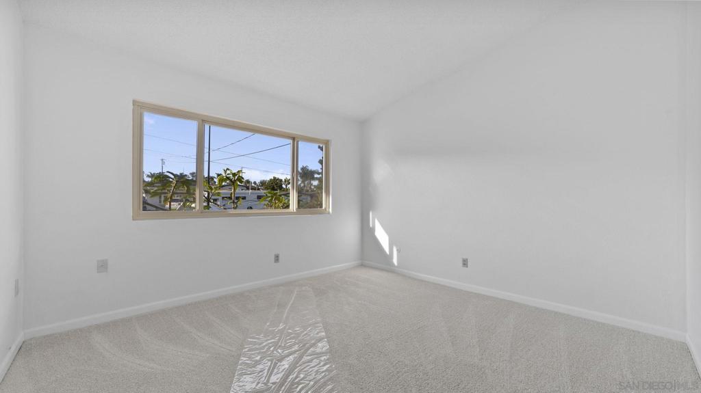 Vista, California, 92083, United States, 3 Bedrooms Bedrooms, ,2 BathroomsBathrooms,Residential,For Sale,2048591