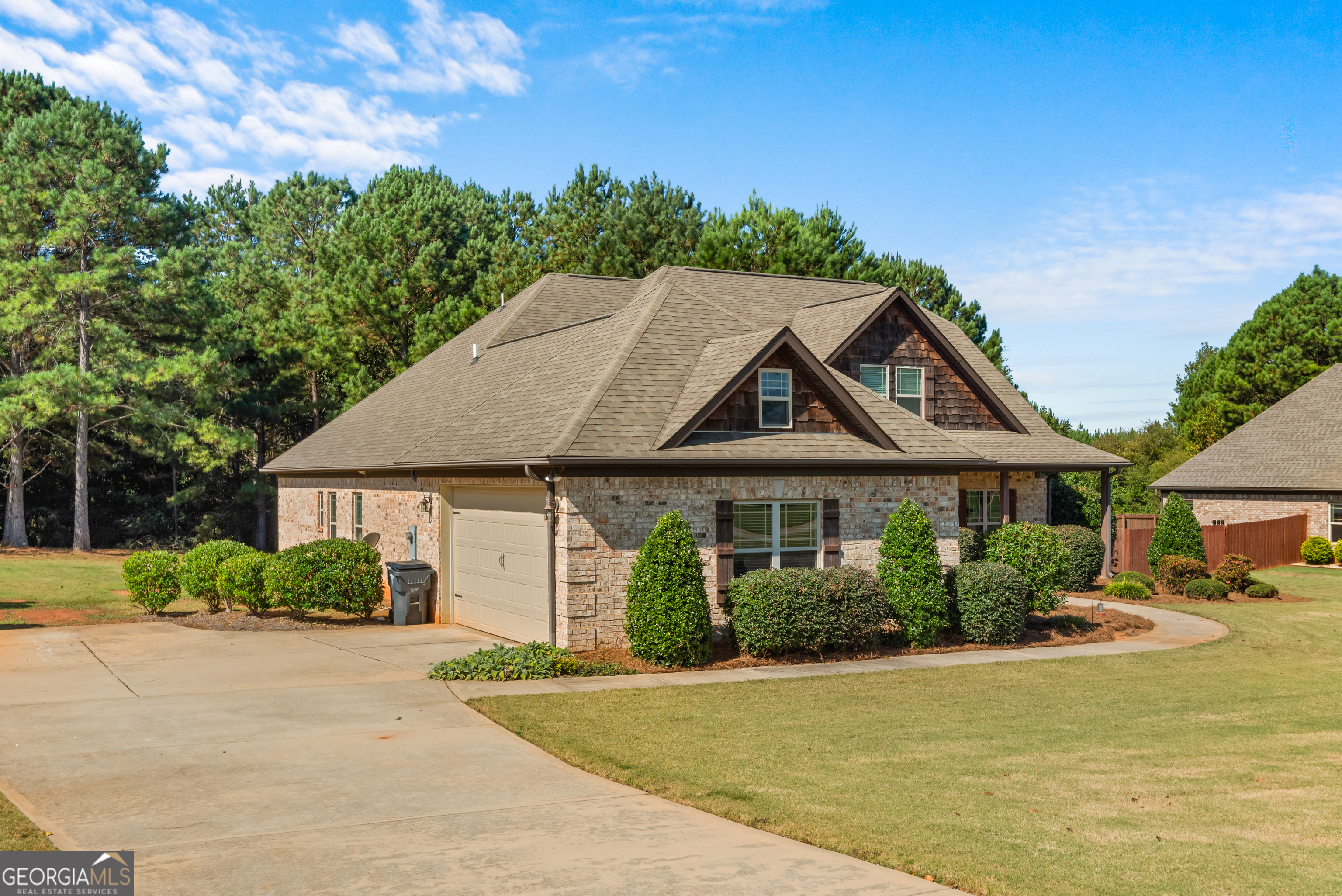 Williamson, Georgia, 30292, United States, 5 Bedrooms Bedrooms, ,4 BathroomsBathrooms,Residential,For Sale,1981614