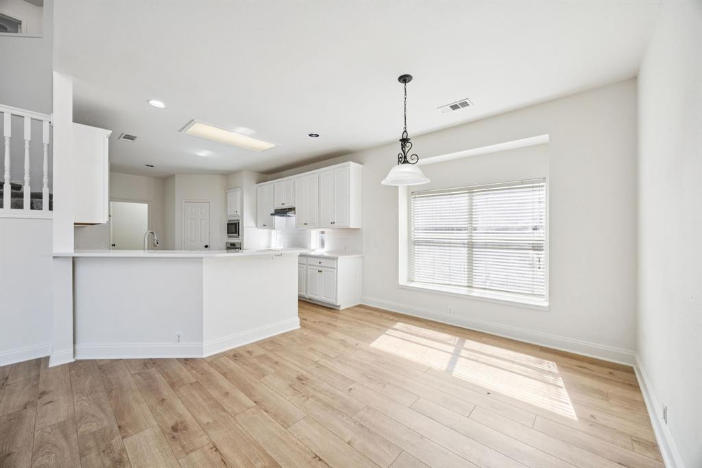 Plano, Texas, 75074, United States, 5 Bedrooms Bedrooms, ,4 BathroomsBathrooms,Residential,For Sale,1956892