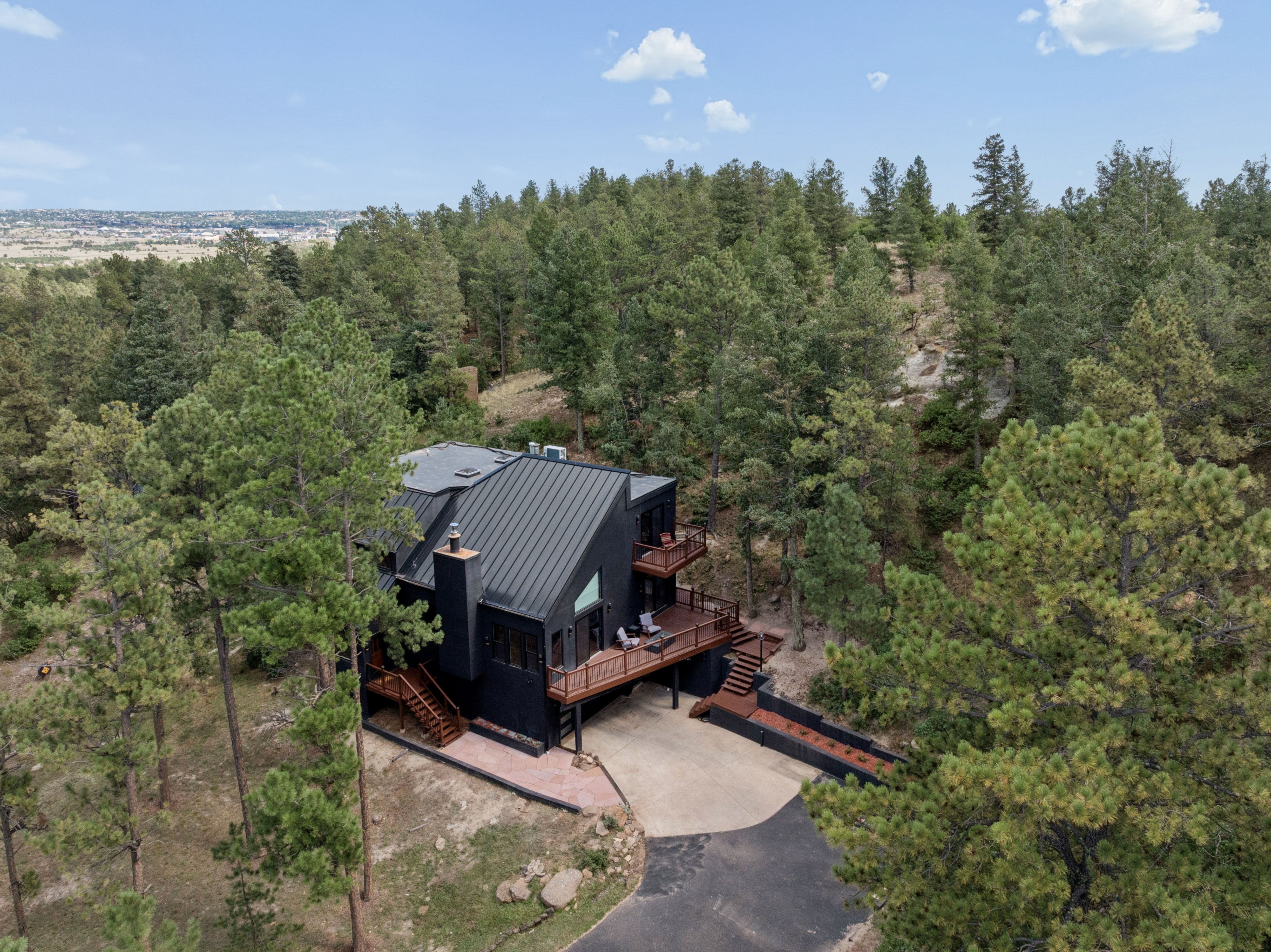  Private Wooded Retreat - 物件實景
