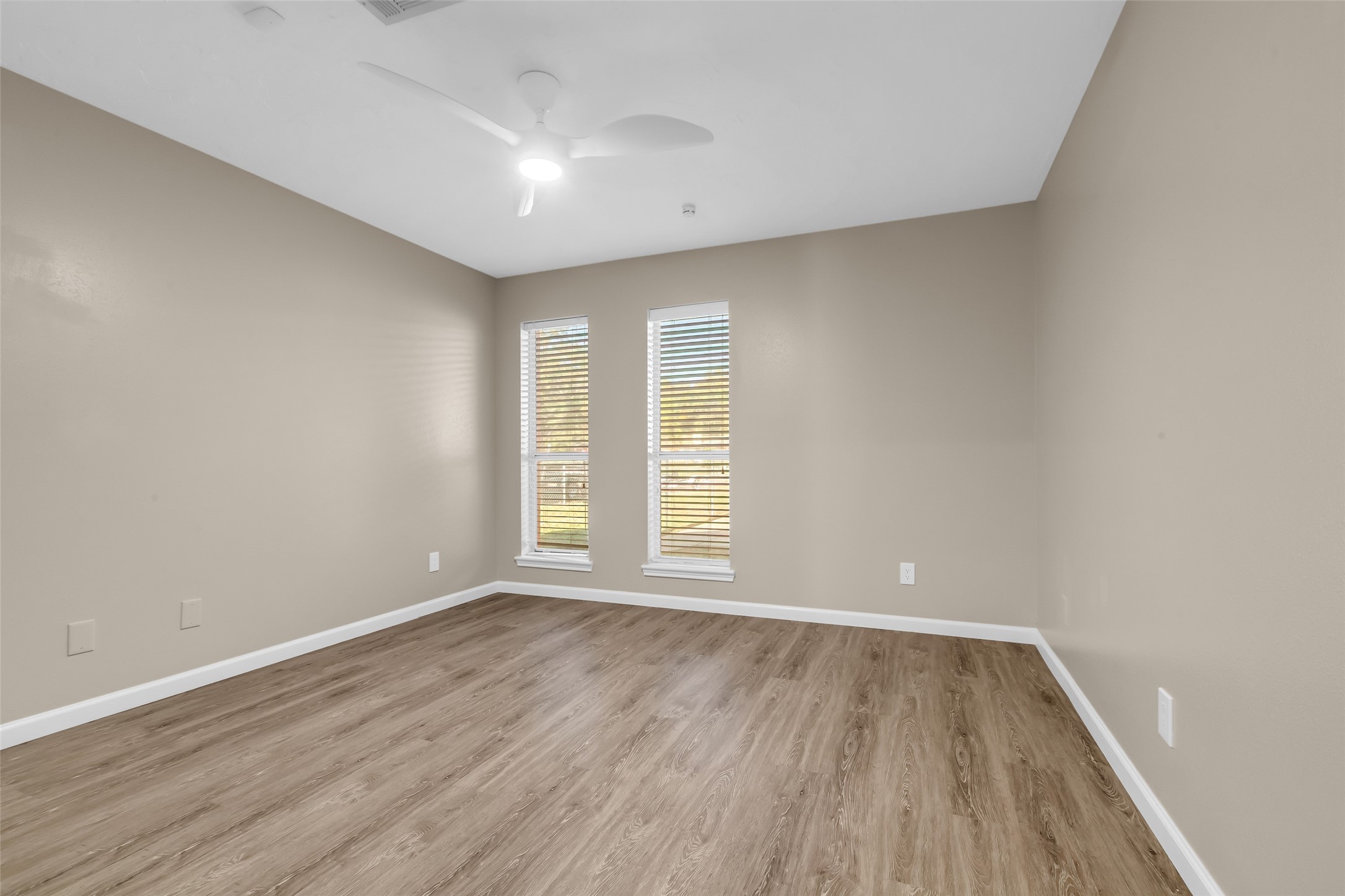 Willis, Texas, 77318, United States, 3 Bedrooms Bedrooms, ,2 BathroomsBathrooms,Residential,For Sale,1994579