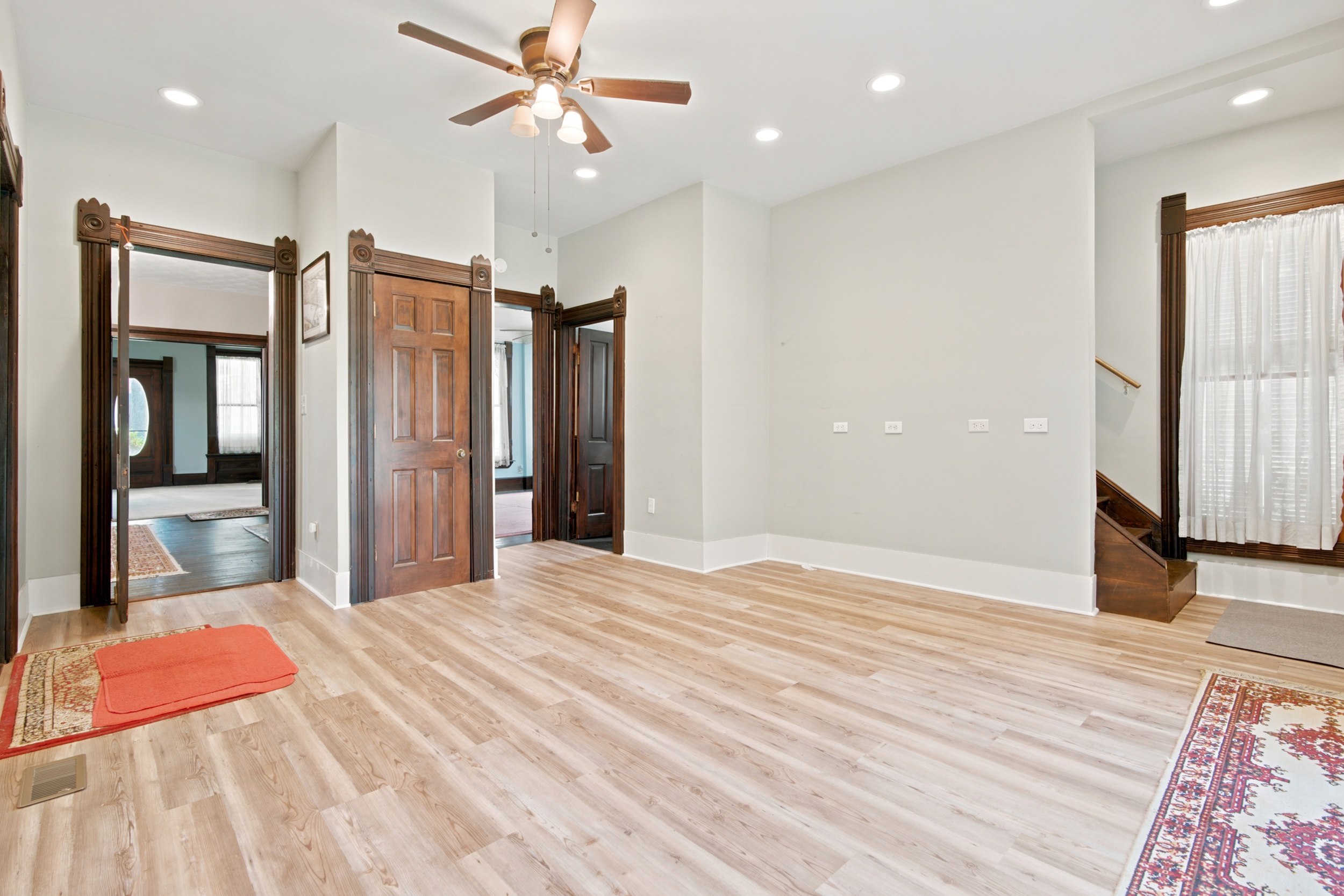  648 Johnston Street SE - 物件實景