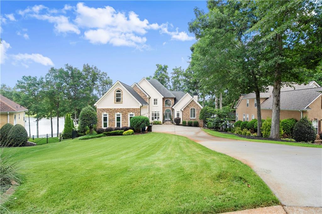 Mcdonough, Georgia, 30253, United States, 6 Bedrooms Bedrooms, ,5 BathroomsBathrooms,Residential,For Sale,1930134