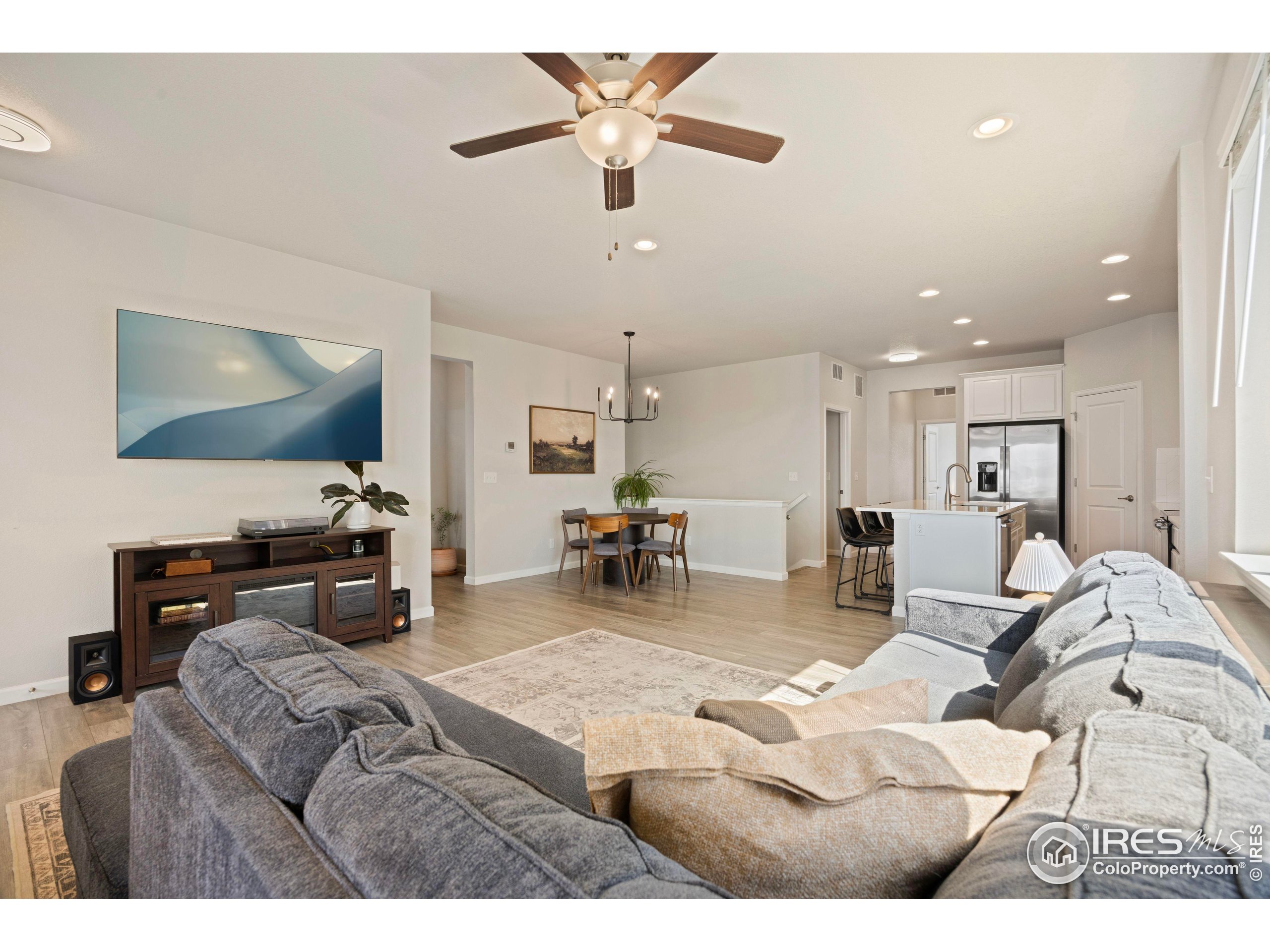 Windsor, Colorado, 80550, United States, 2 Bedrooms Bedrooms, ,1 BathroomBathrooms,Residential,For Sale,1906534