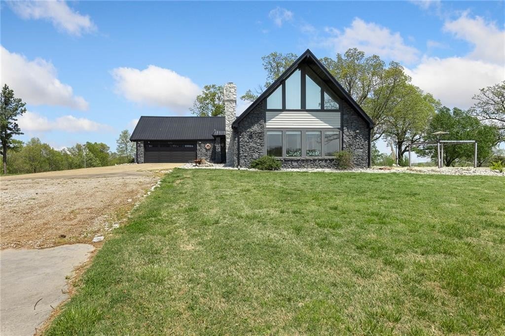 Harrison, Arkansas, 72601, United States, 4 Bedrooms Bedrooms, ,4 BathroomsBathrooms,Residential,For Sale,1993048