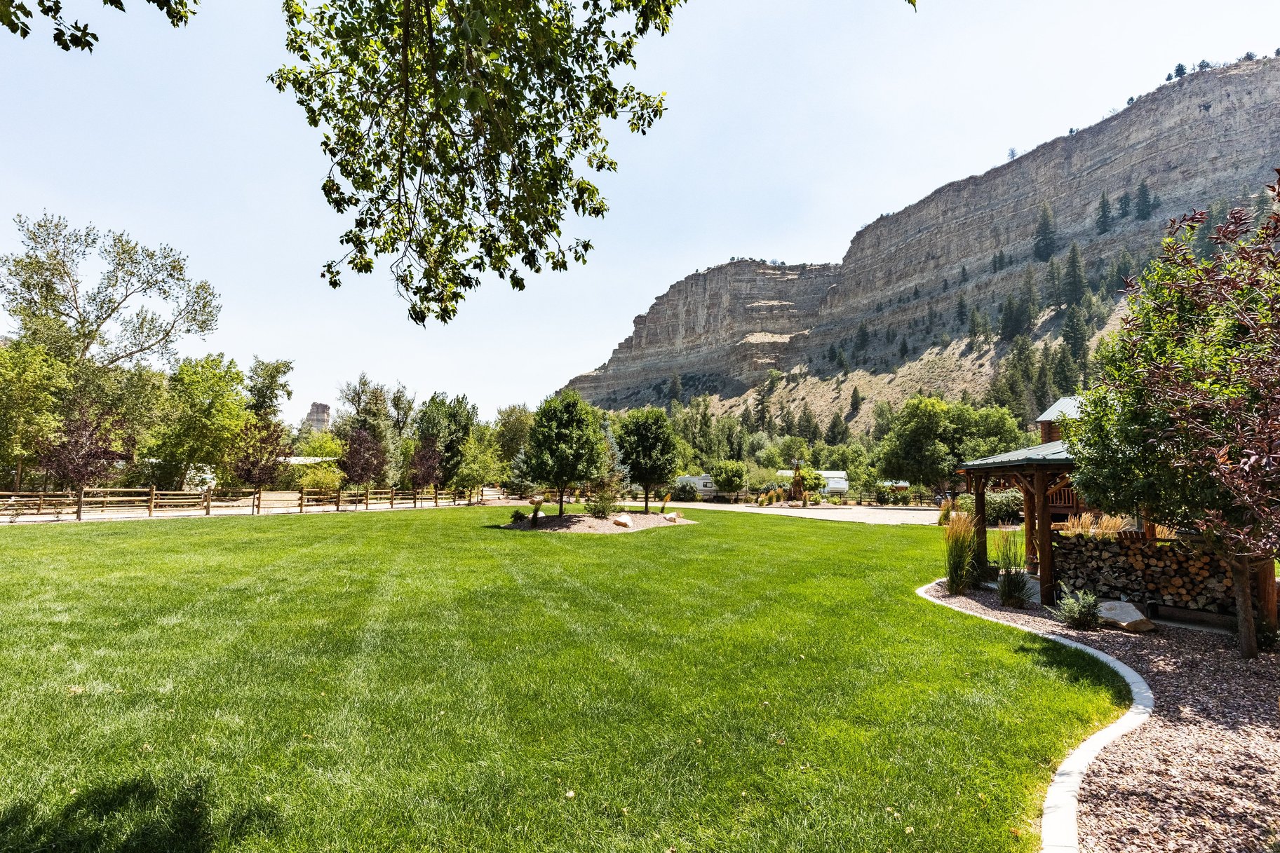  The Kind of Cabin Nobody Wants to Leave — For Sale in Fruitland, Utah - 物件實景