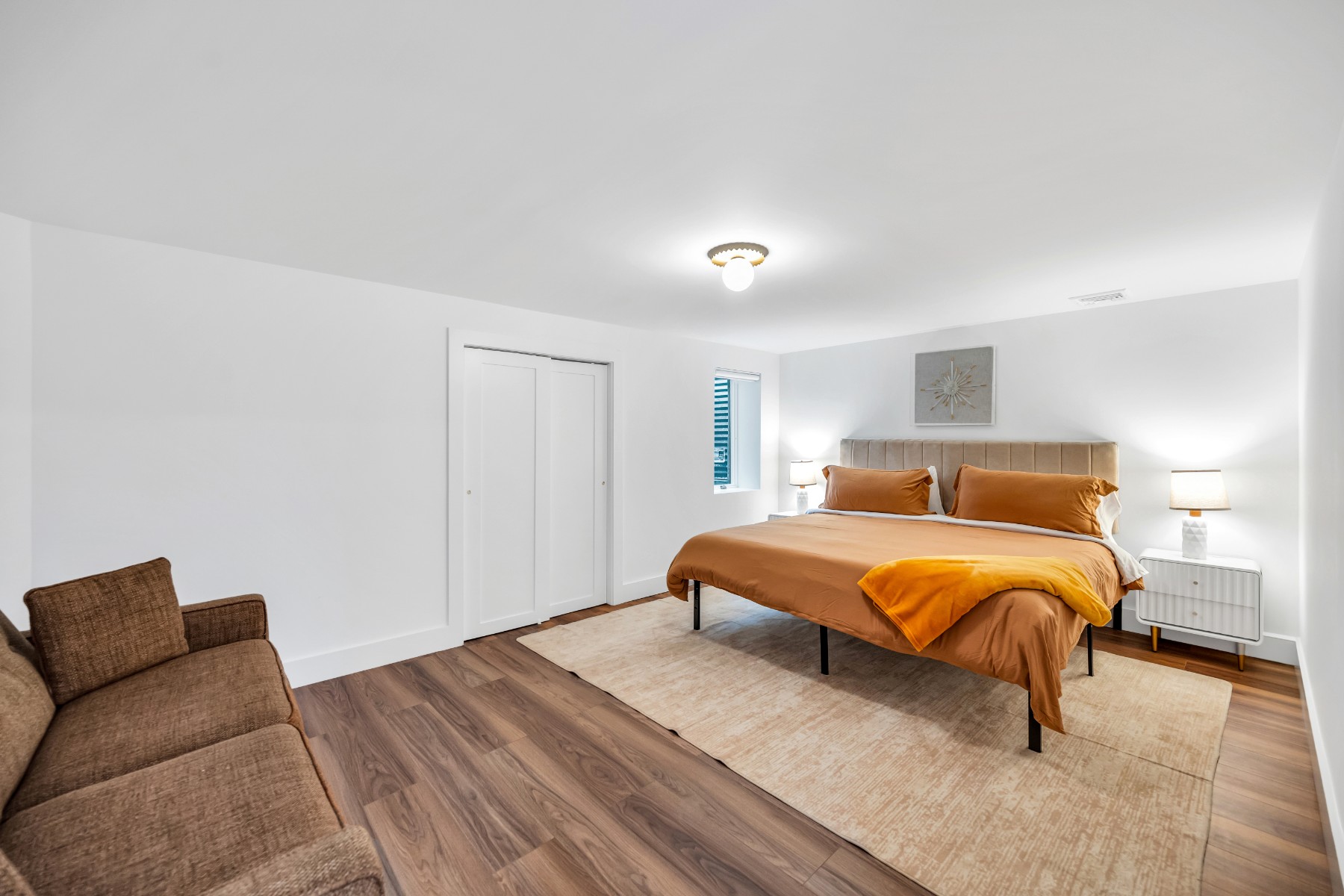  Modern Brand New Renovation - Waterfront community - 物件實景