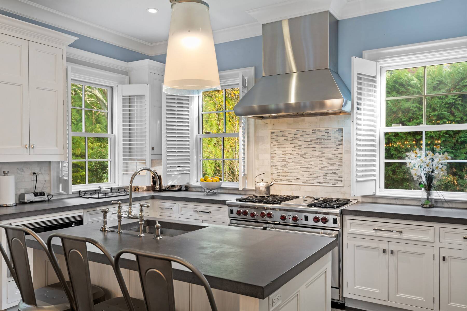  Southampton Village Designer