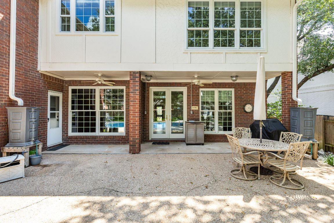 Austin, Texas, 78739, United States, 5 Bedrooms Bedrooms, ,4 BathroomsBathrooms,Residential,For Sale,1947993