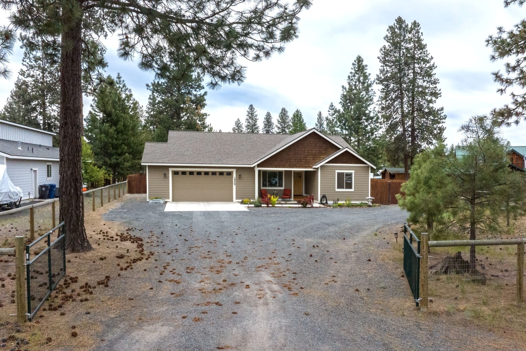  19525 River Woods Drive Bend, OR 97702 - 物件實景