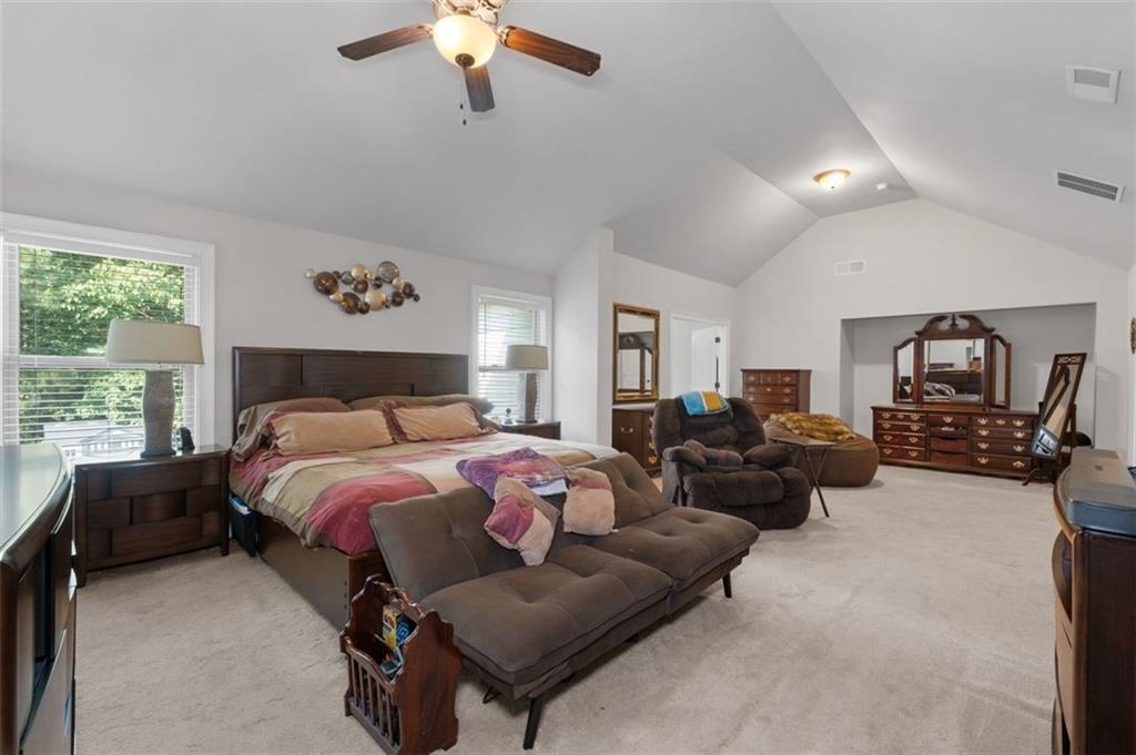 Loganville, Georgia, 30052, United States, 6 Bedrooms Bedrooms, ,5 BathroomsBathrooms,Residential,For Sale,1925493