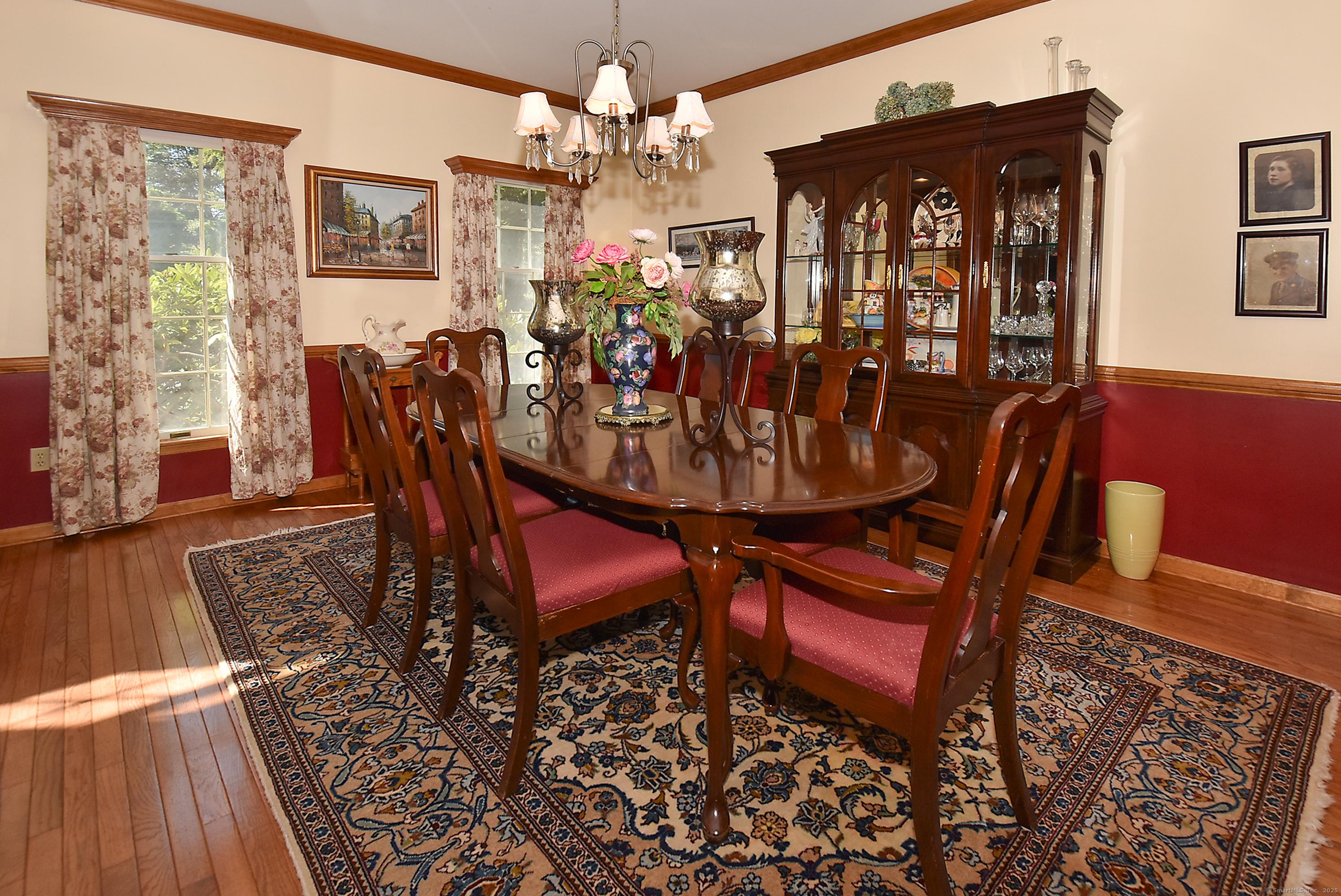 Windsor, Connecticut, 06095, United States, 4 Bedrooms Bedrooms, ,3 BathroomsBathrooms,Residential,For Sale,1936902