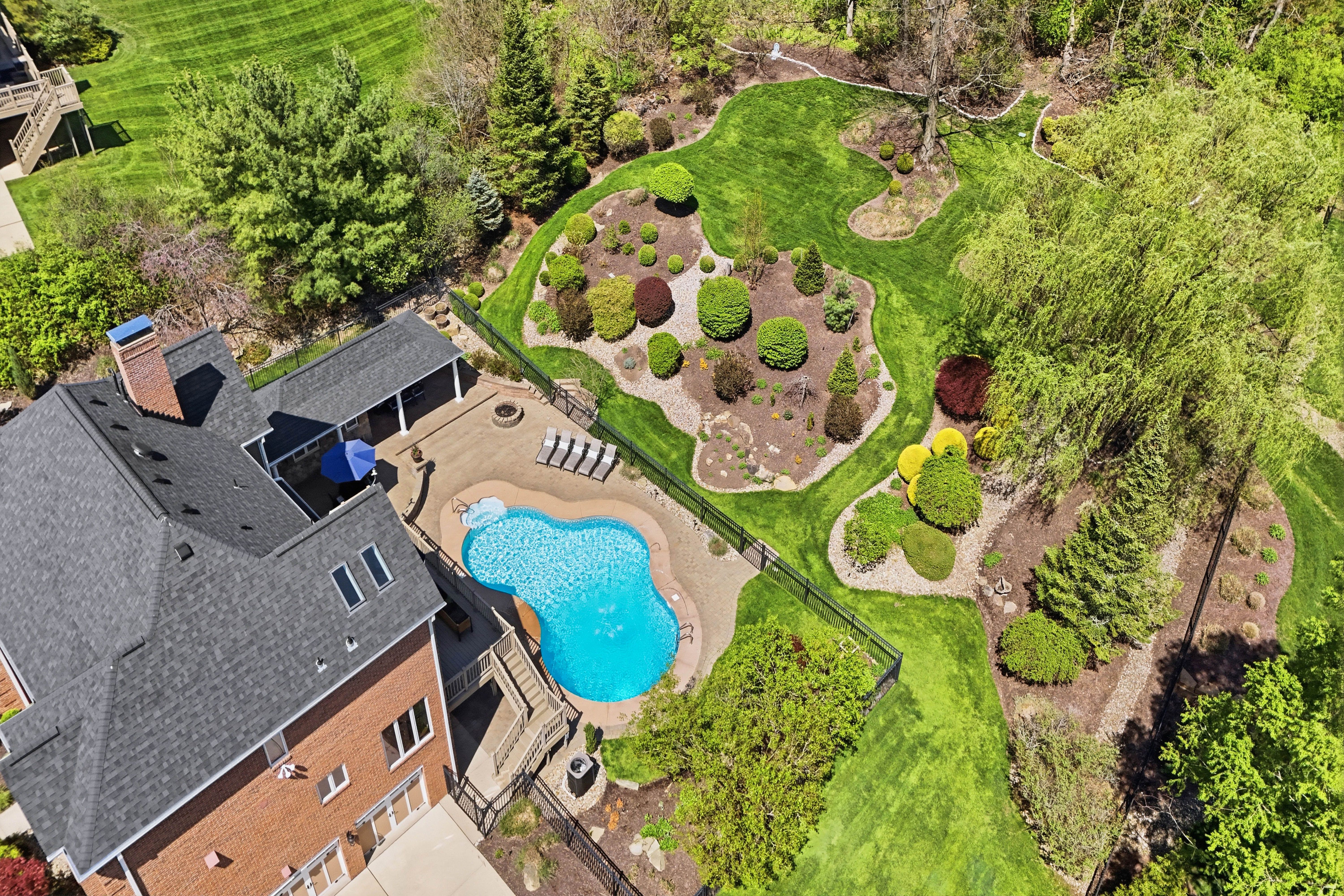  1621 Blackburn Heights Drive, Sewickley, PA 15143 - 物件實景