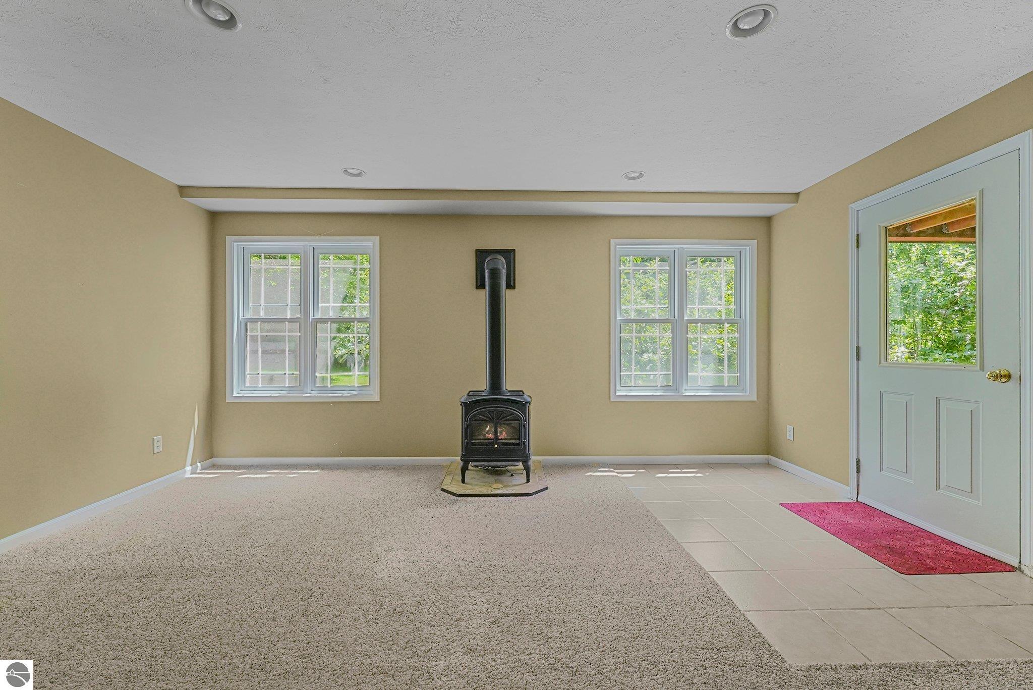 Traverse City, Michigan, 49684, United States, 5 Bedrooms Bedrooms, ,4 BathroomsBathrooms,Residential,For Sale,1835244