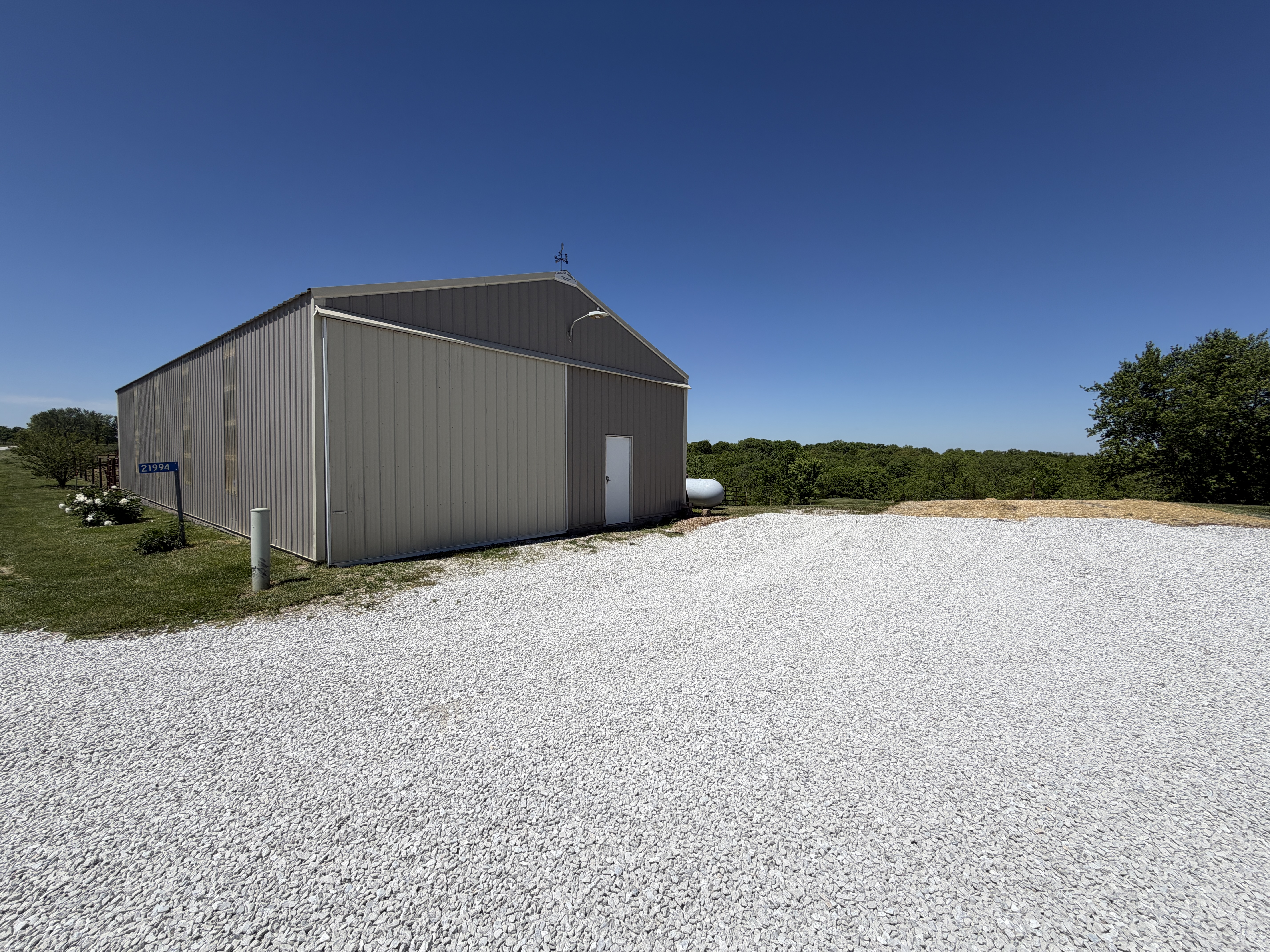 Greentop, Missouri, 63546, United States, 5 Bedrooms Bedrooms, ,4 BathroomsBathrooms,Residential,For Sale,2048249