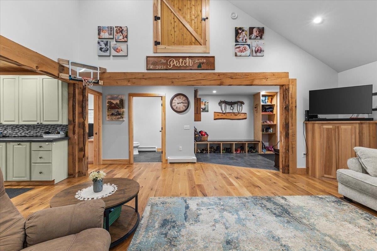 Johnson, Vermont, 05656, United States, 3 Bedrooms Bedrooms, ,2 BathroomsBathrooms,Residential,For Sale,1948008