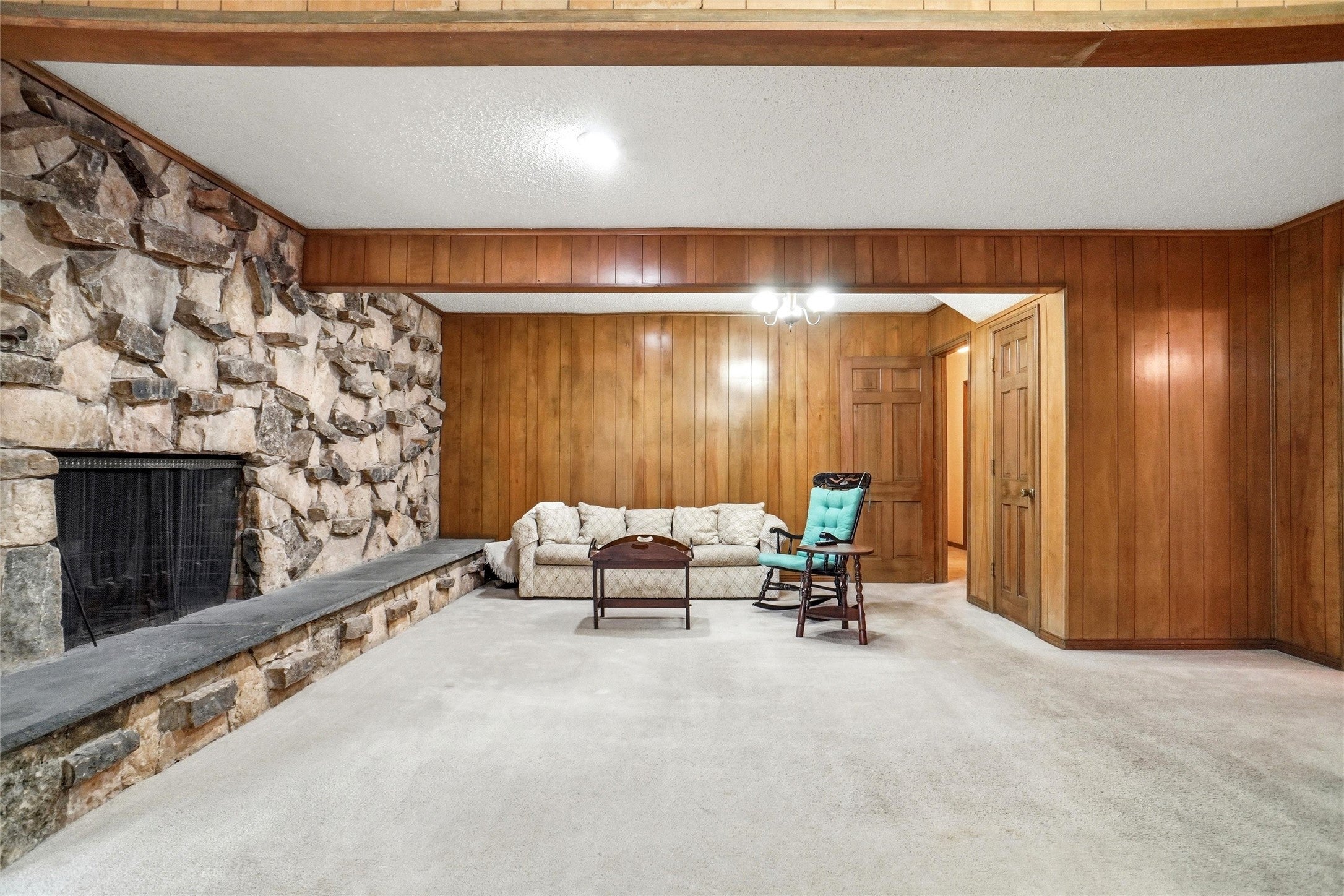 Grapevine, Texas, 76051, United States, 3 Bedrooms Bedrooms, ,2 BathroomsBathrooms,Residential,For Sale,2048071