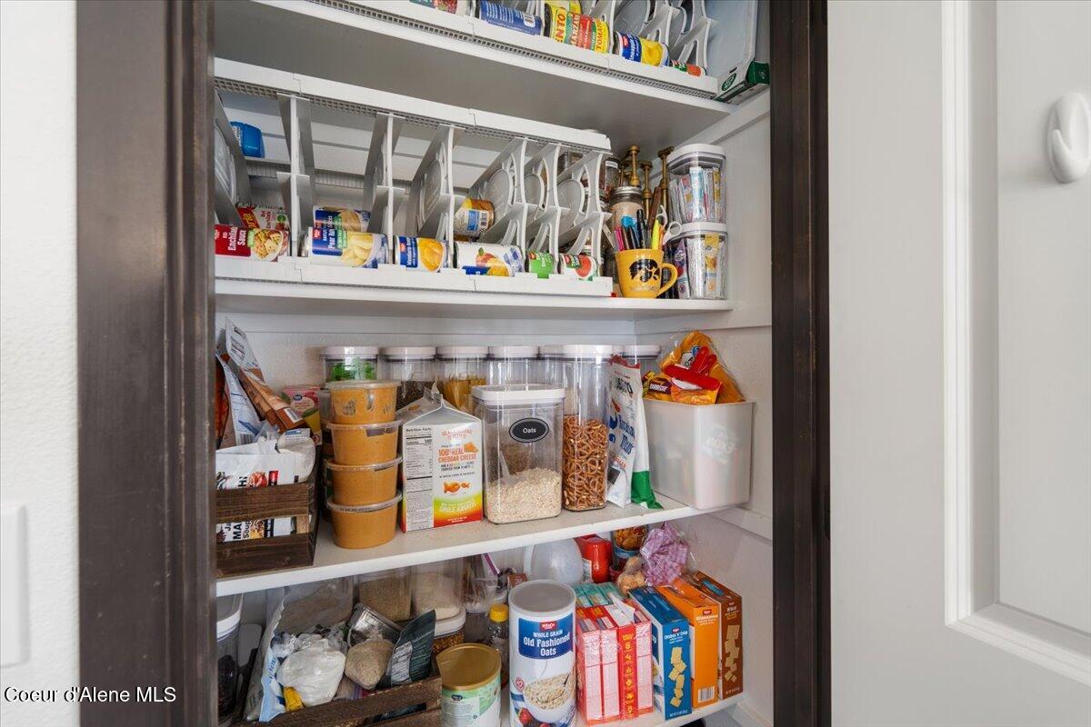 Post Falls, Idaho, 83854, United States, 4 Bedrooms Bedrooms, ,2 BathroomsBathrooms,Residential,For Sale,1969066