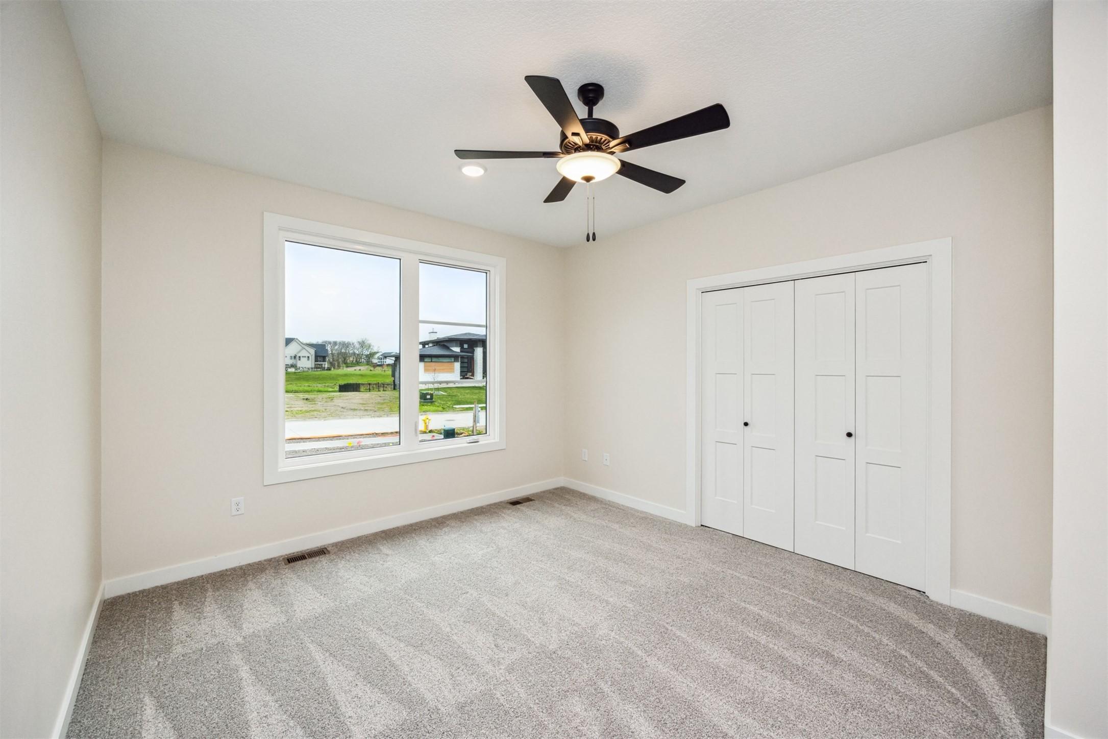 Clive, Iowa, 50325, United States, 4 Bedrooms Bedrooms, ,3 BathroomsBathrooms,Residential,For Sale,1928904