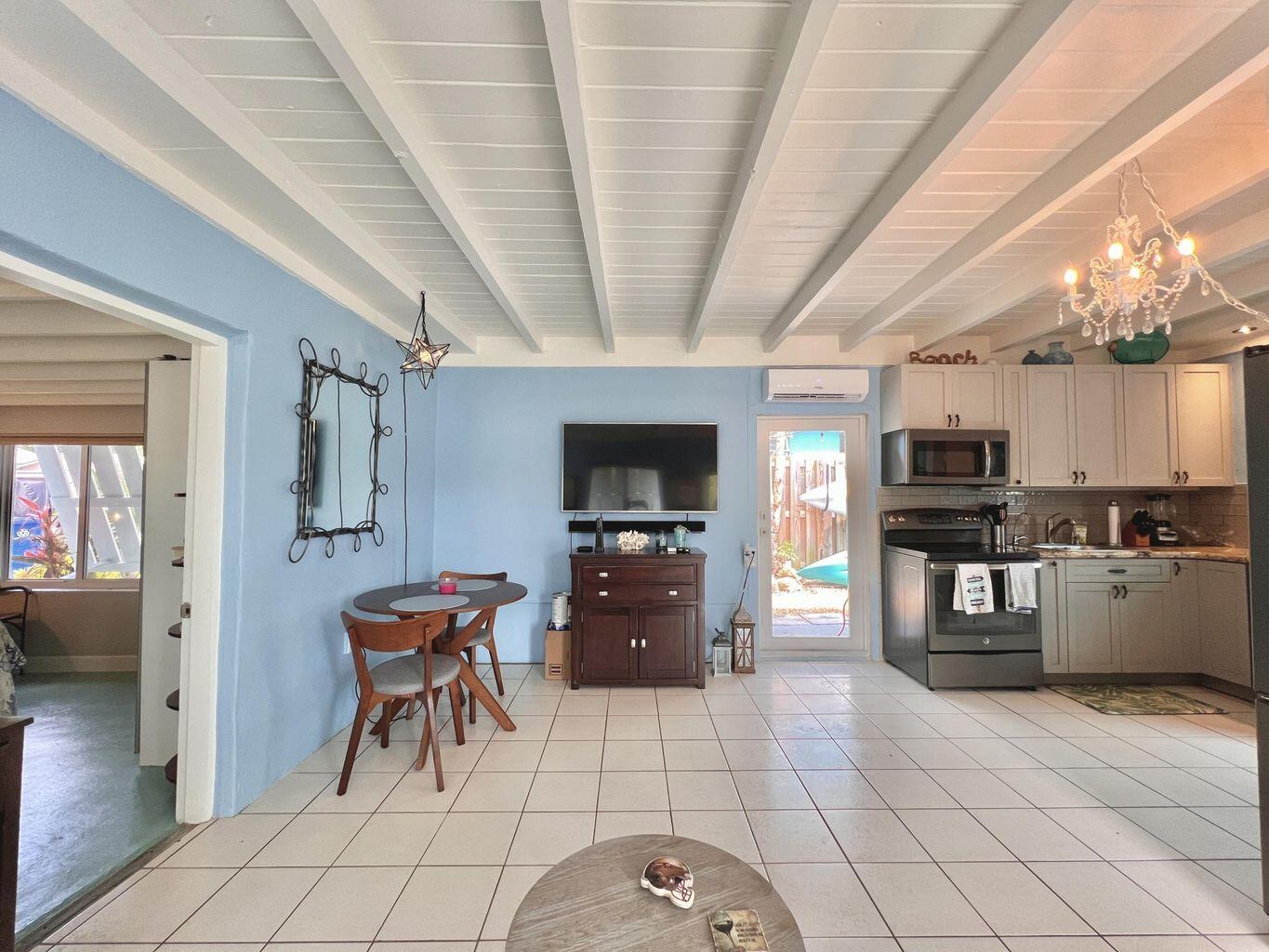 KEY LARGO, Florida, 33037, United States, 1 Bedroom Bedrooms, ,1 BathroomBathrooms,Residential,For Sale,1827867