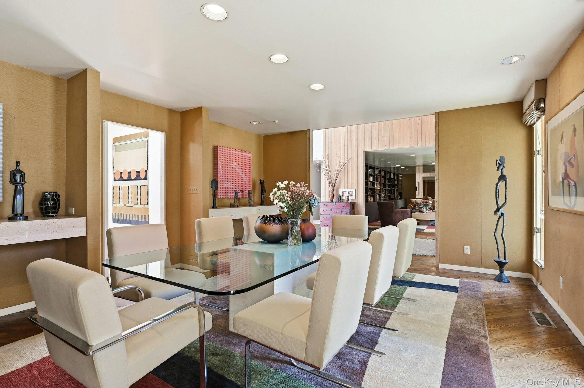  17 Hastings Road, Old Westbury, NY, 11568 - 物件實景
