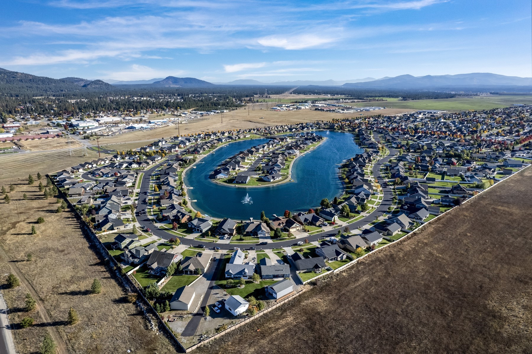  Radiant Lake Rancher - 物件實景