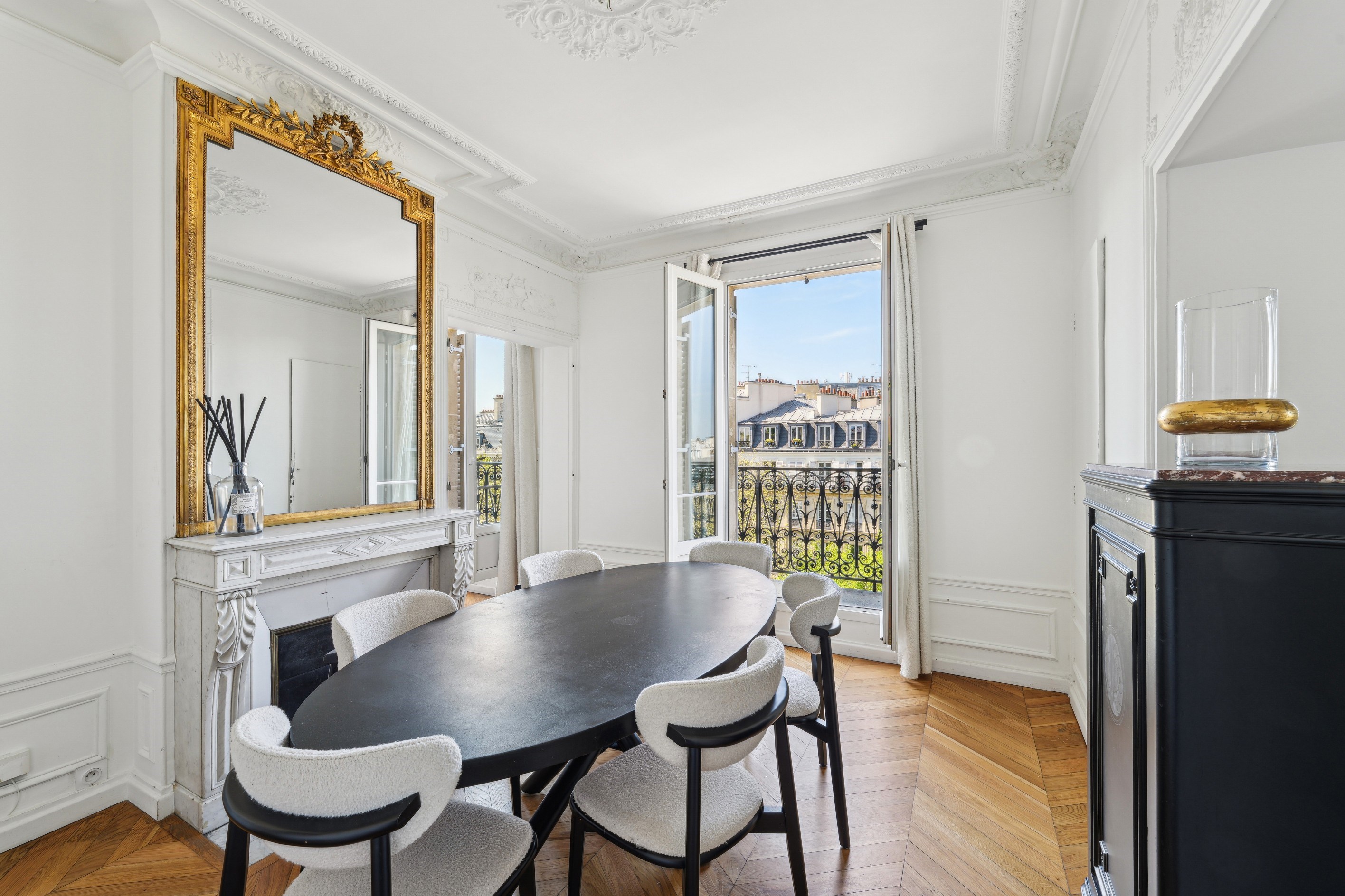  Prestigious Apartment with Arc de Triomphe View – Paris 8 - 物件實景