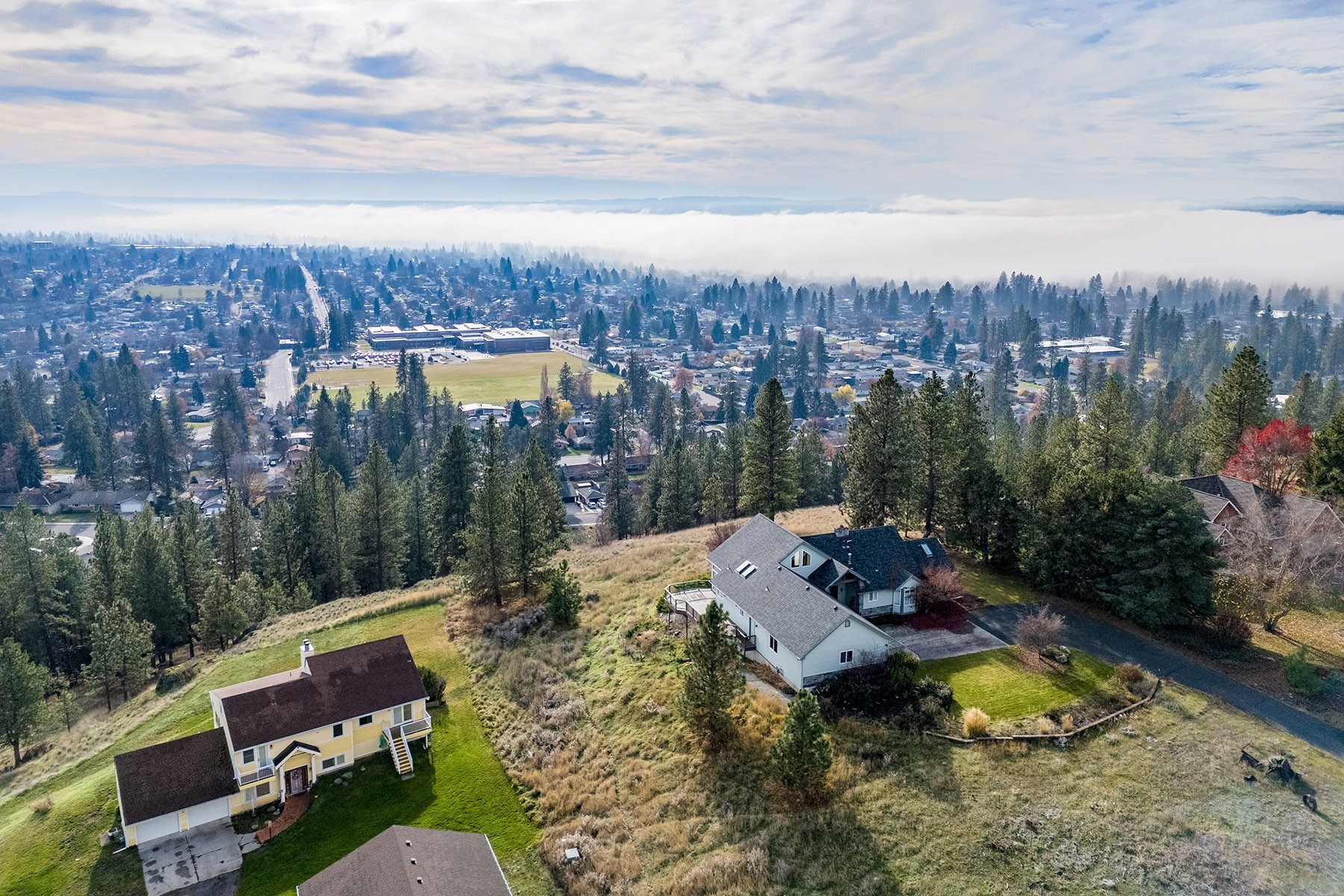  7335 N Five Mile Rd - 物件實景