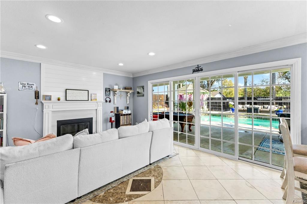 Corona, California, 92880, United States, 4 Bedrooms Bedrooms, ,3 BathroomsBathrooms,Residential,For Sale,1978795