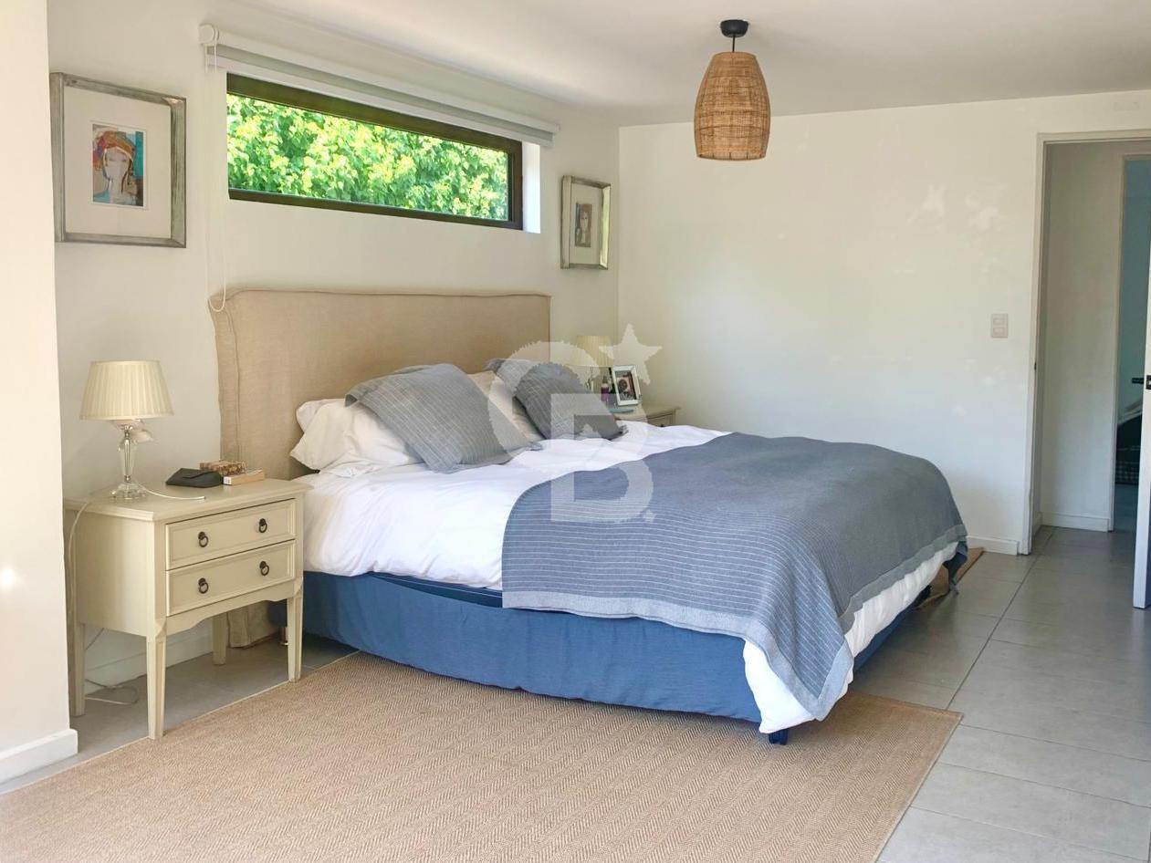 Vitacura, Chile, 3 Bedrooms Bedrooms, ,3 BathroomsBathrooms,Residential,For Sale,1986468