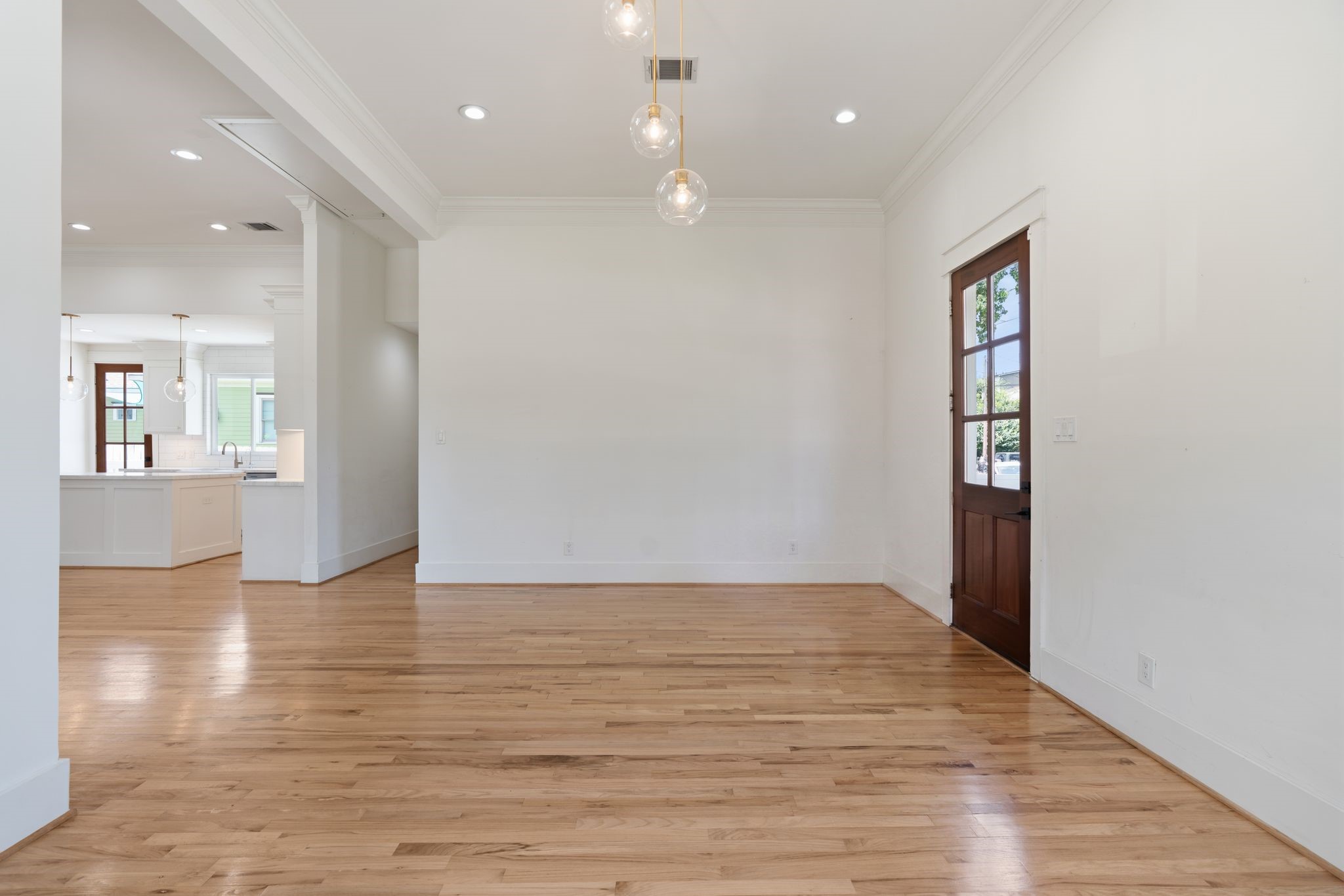  1303 Summer Street - 物件實景