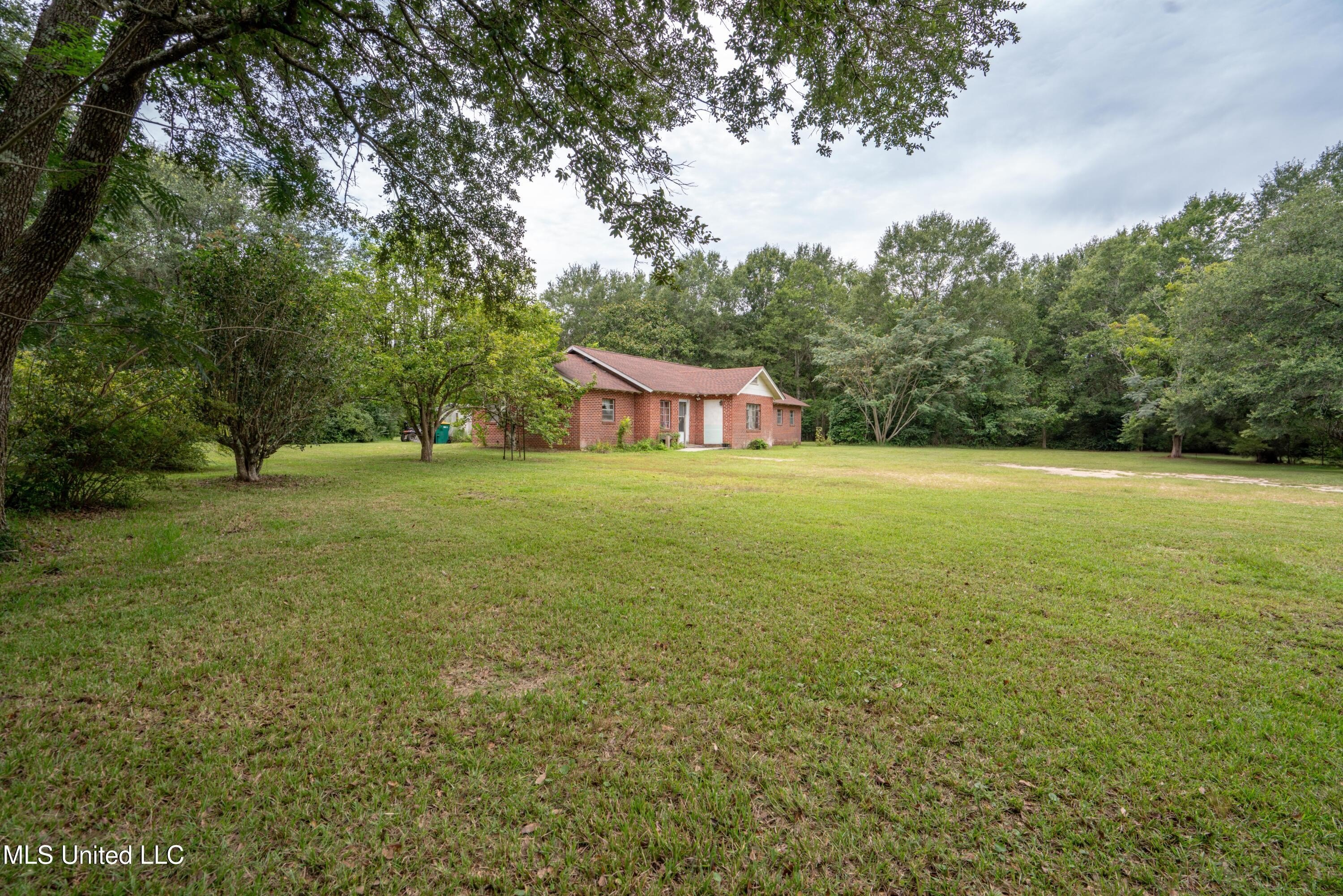 Gulfport, Mississippi, 39503, United States, ,Residential,For Sale,1916429