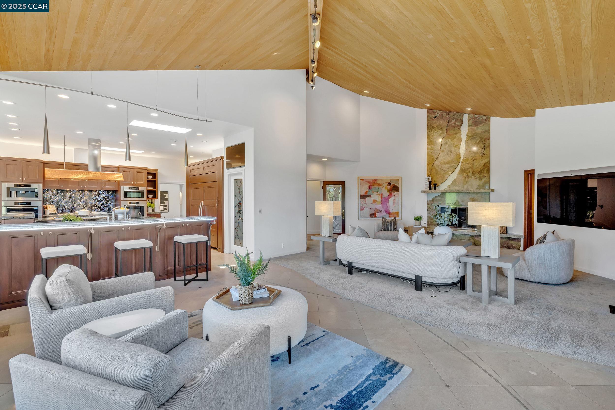 Danville, California, 94506, United States, 5 Bedrooms Bedrooms, ,6 BathroomsBathrooms,Residential,For Sale,1948518