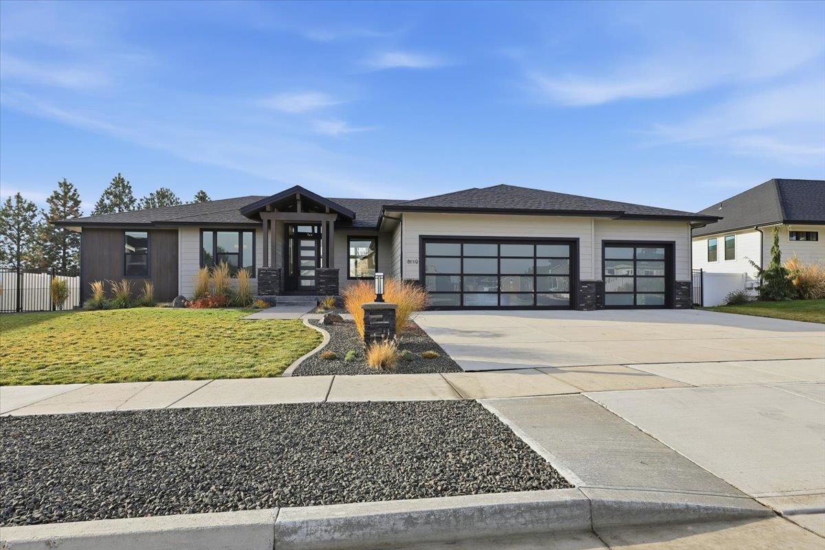 Spokane, Washington, 99208, United States, 5 Bedrooms Bedrooms, ,3 BathroomsBathrooms,Residential,For Sale,1992809