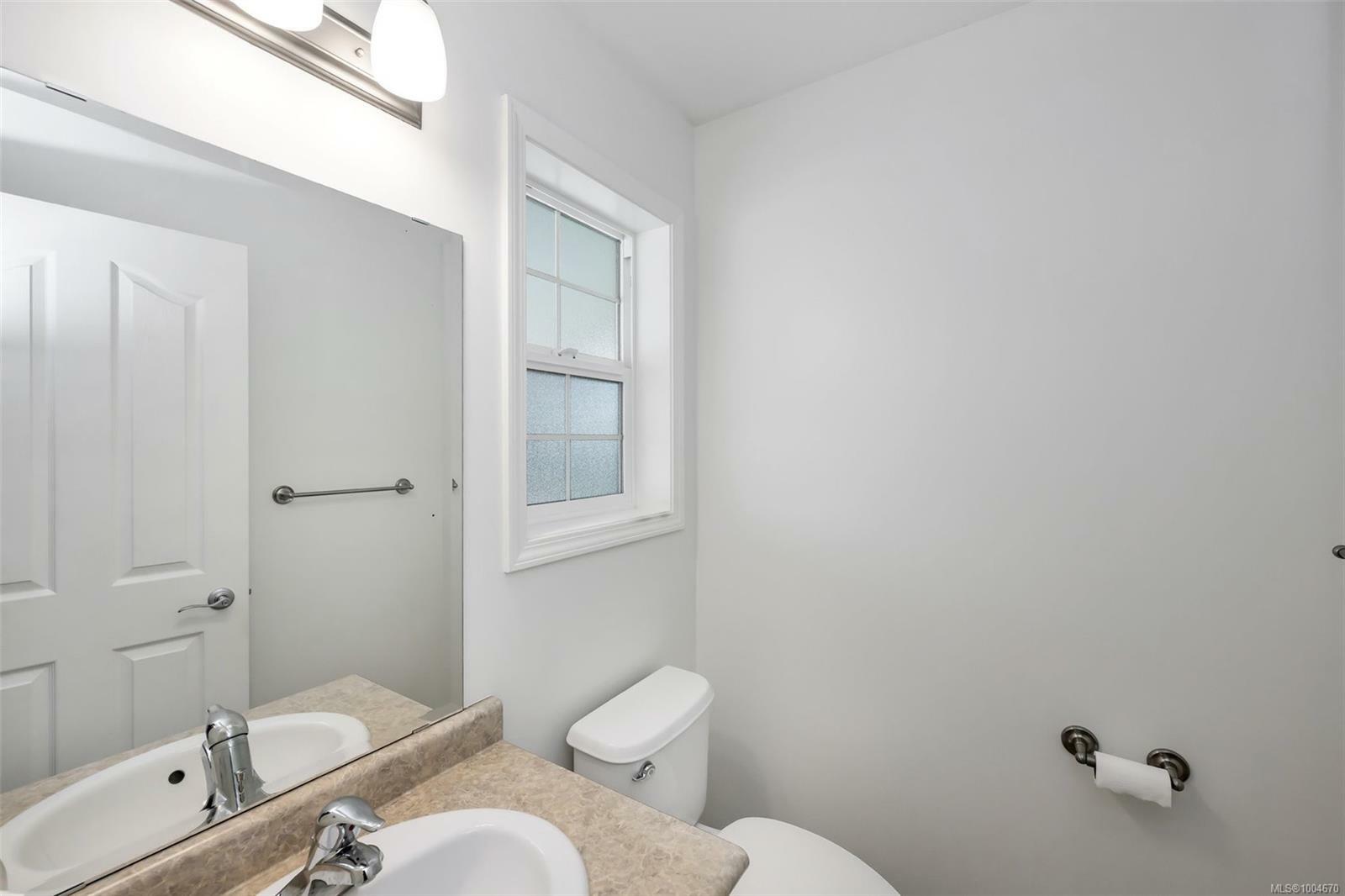 DUNCAN, British Columbia, V9L 2S2, CA, 2 Bedrooms Bedrooms, ,Residential,For Sale,1875363