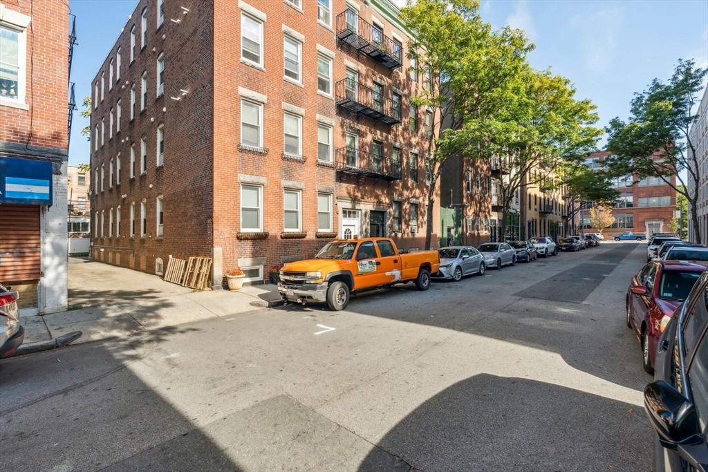 Boston, Massachusetts, 02128, United States, 2 Bedrooms Bedrooms, ,1 BathroomBathrooms,Residential,For Sale,1955768