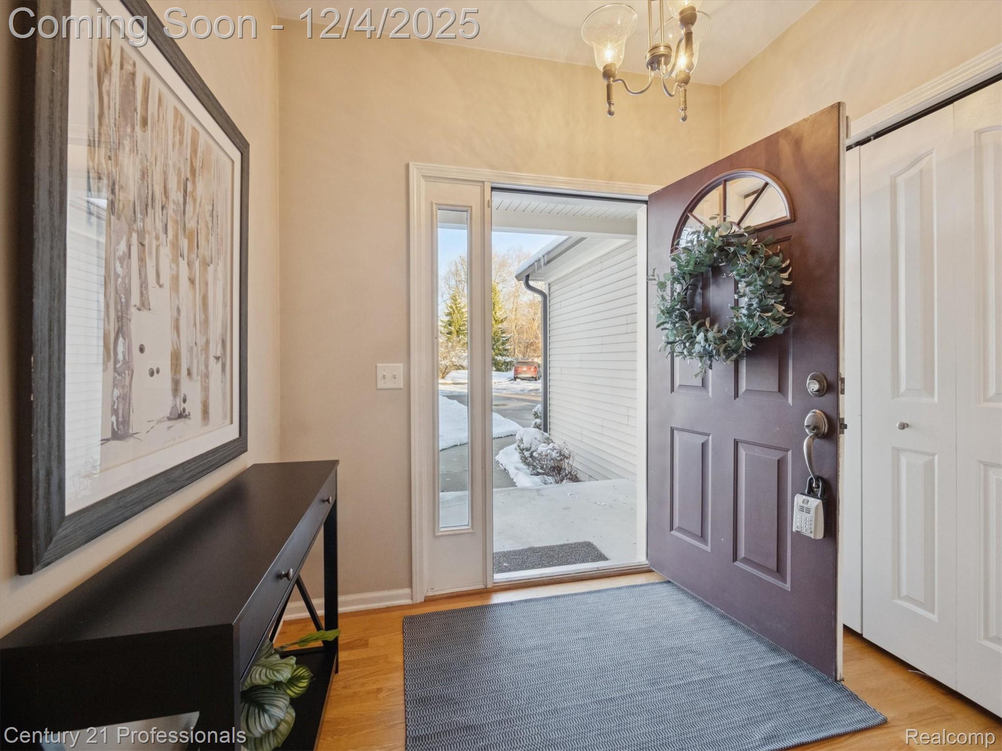 Orion, Michigan, 48360, United States, 4 Bedrooms Bedrooms, ,4 BathroomsBathrooms,Residential,For Sale,2001208