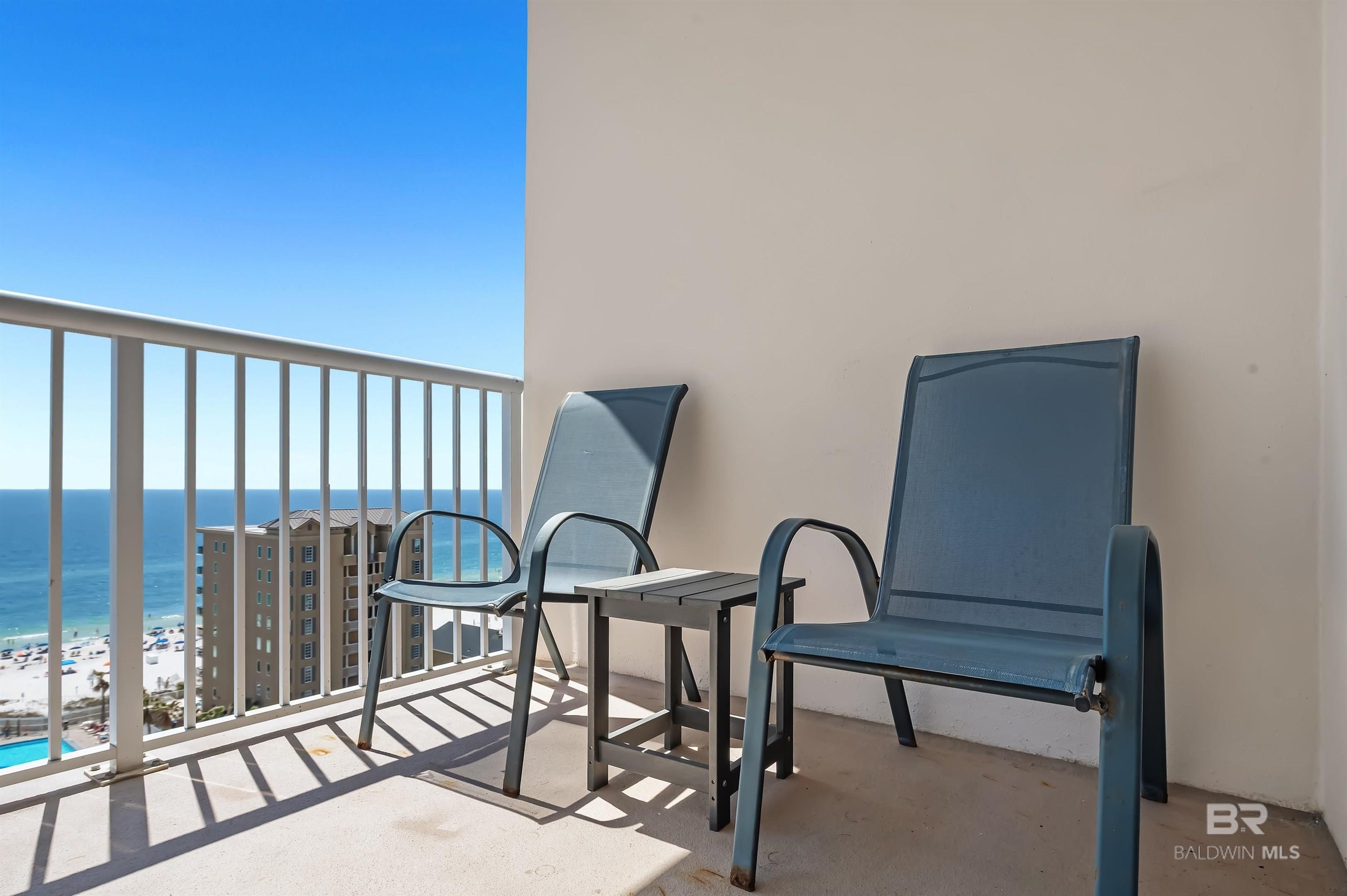 Gulf Shores, Alabama, 36542, United States, 2 Bedrooms Bedrooms, ,2 BathroomsBathrooms,Residential,For Sale,1879116