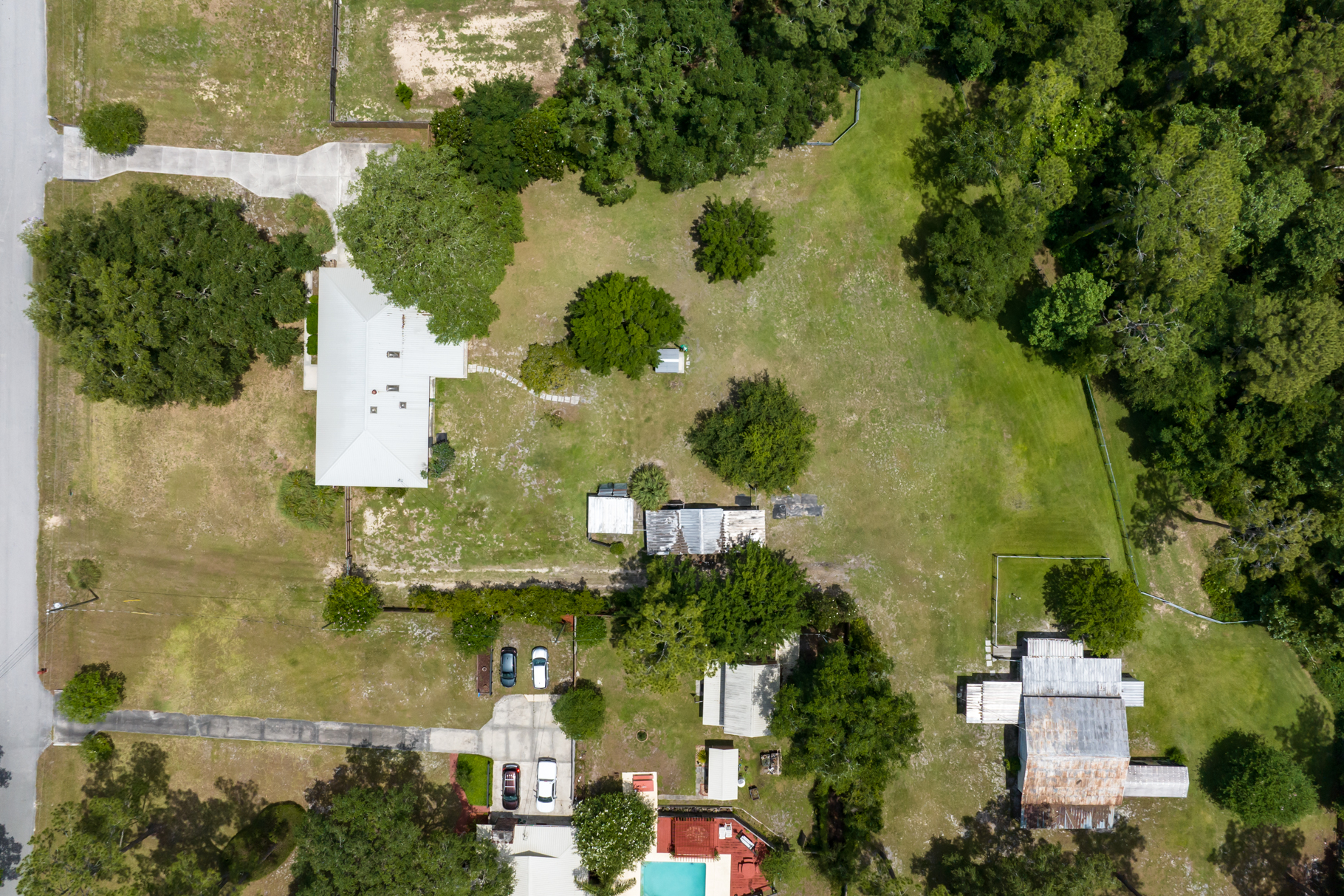 Palatka, Florida, 32177, United States, 4 Bedrooms Bedrooms, ,3 BathroomsBathrooms,Residential,For Sale,1865874