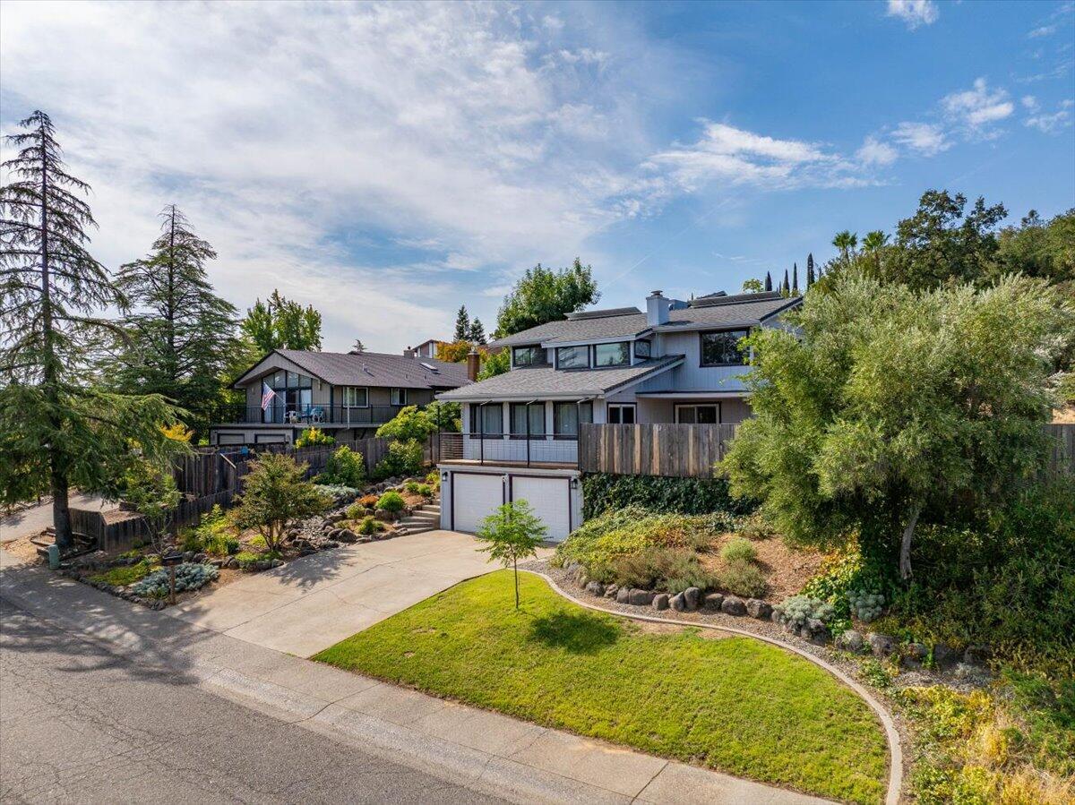 Redding, California, 96001, United States, 4 Bedrooms Bedrooms, ,3 BathroomsBathrooms,Residential,For Sale,1948468