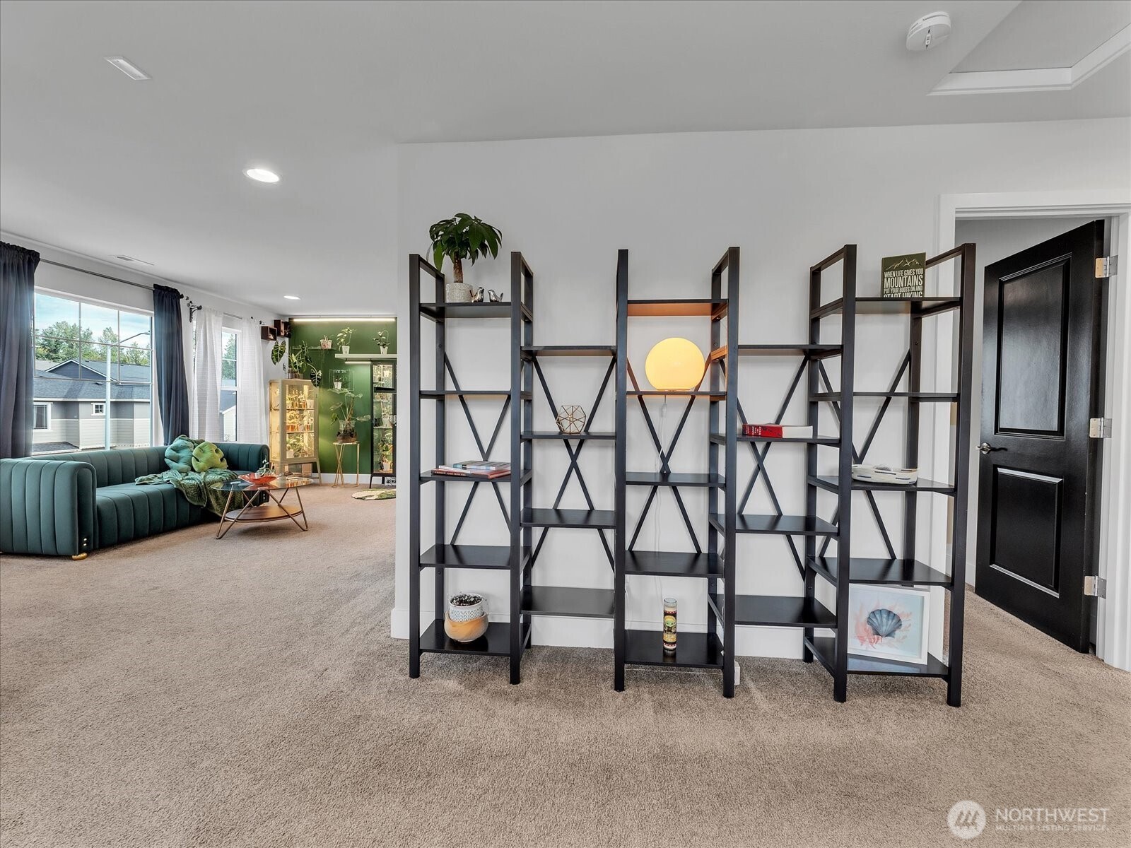 Lake Stevens, Washington, 98258, United States, 4 Bedrooms Bedrooms, ,4 BathroomsBathrooms,Residential,For Sale,1883070