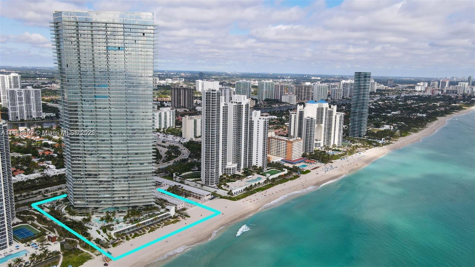 Sunny Isles Beach, Florida, 33160, United States, 2 Bedrooms Bedrooms, ,2 BathroomsBathrooms,Residential,For Sale,1996816
