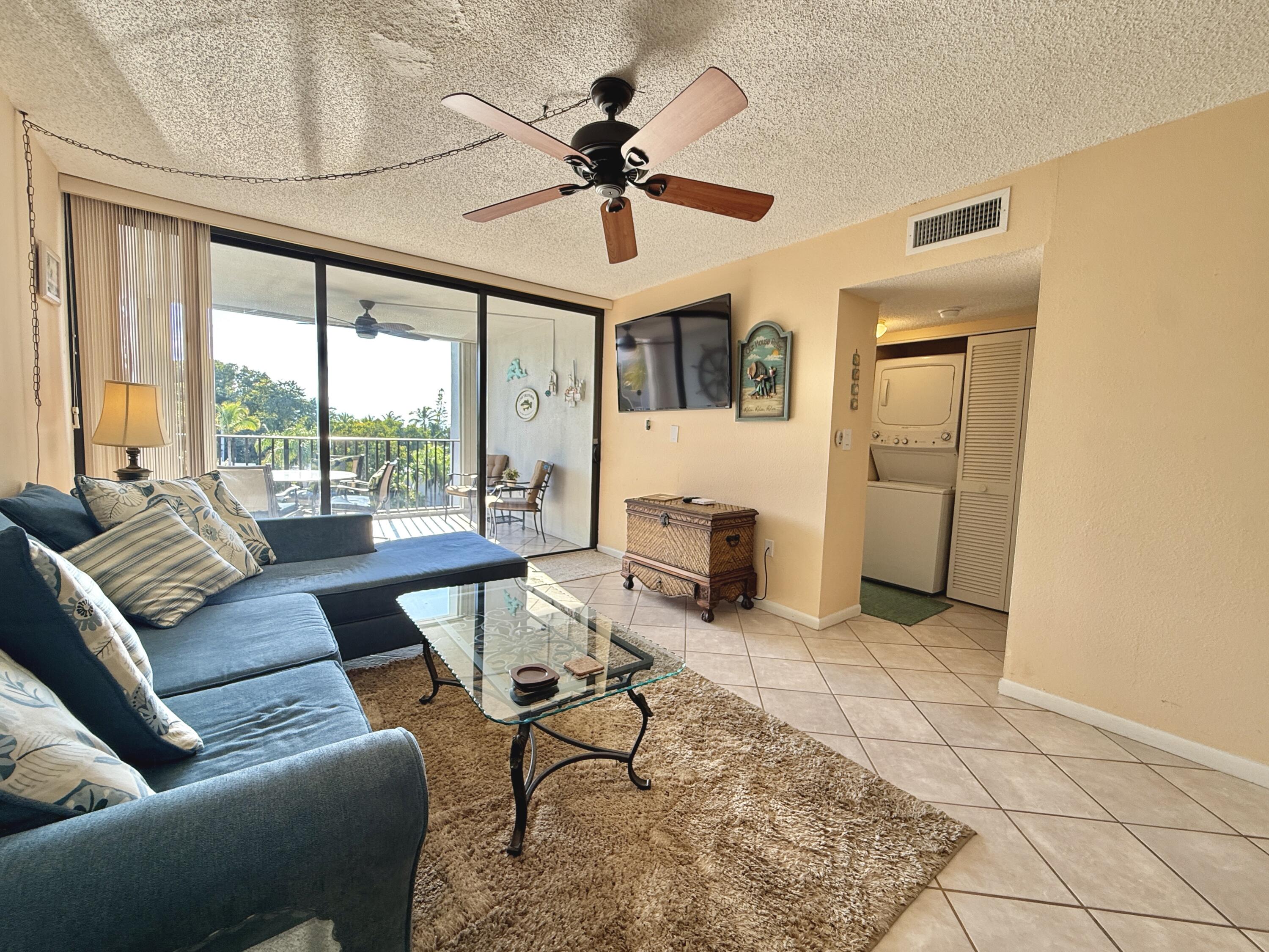 KEY LARGO, Florida, 33037, United States, 2 Bedrooms Bedrooms, ,2 BathroomsBathrooms,Residential,For Sale,1995585