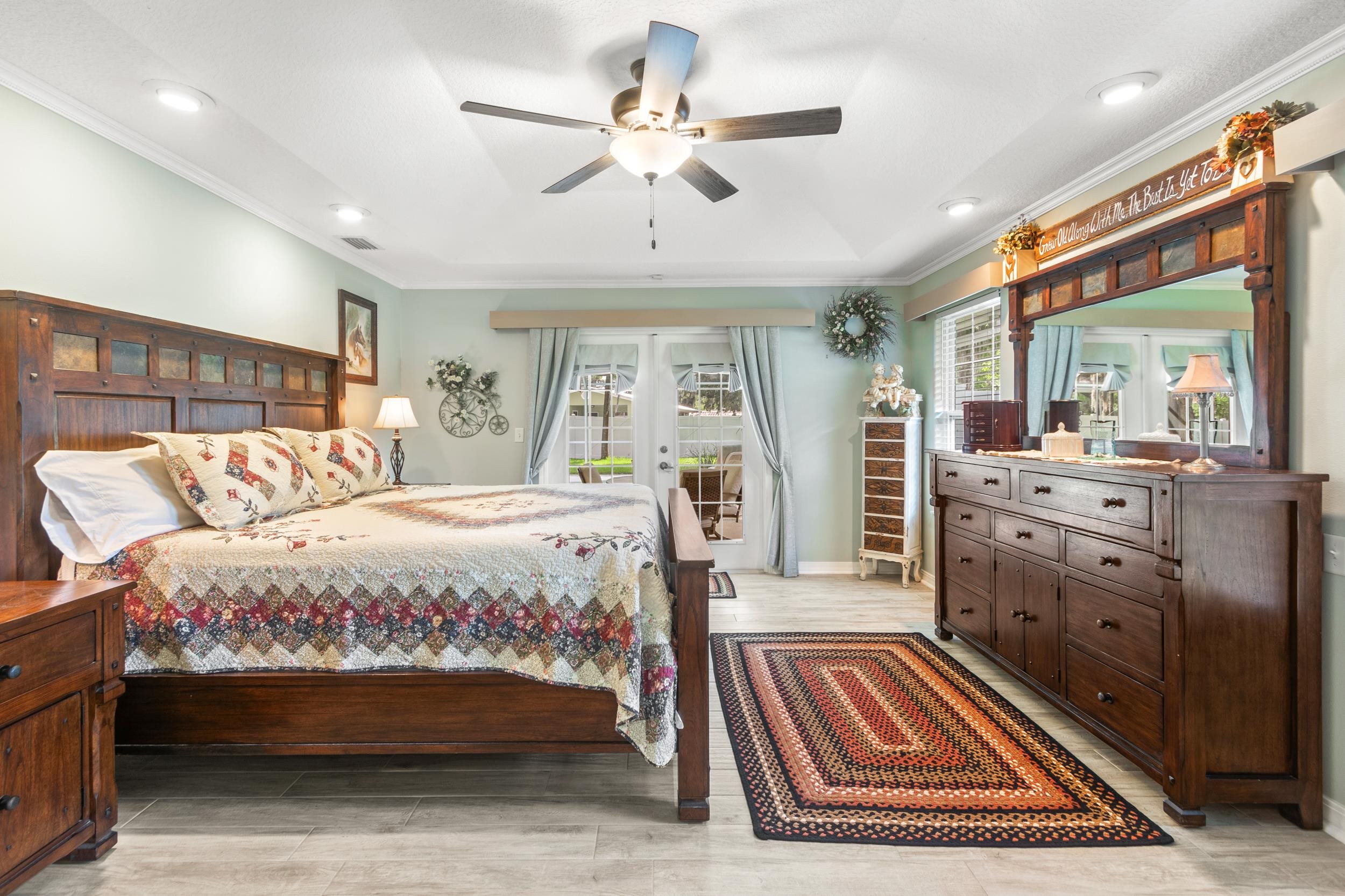 East Palatka, Florida, 32131, United States, 3 Bedrooms Bedrooms, ,2 BathroomsBathrooms,Residential,For Sale,1983358