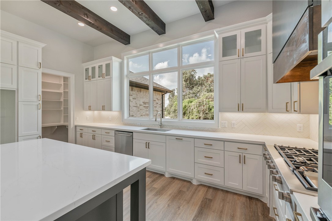 Franklin, Texas, 77856, United States, 4 Bedrooms Bedrooms, ,3 BathroomsBathrooms,Residential,For Sale,1984504